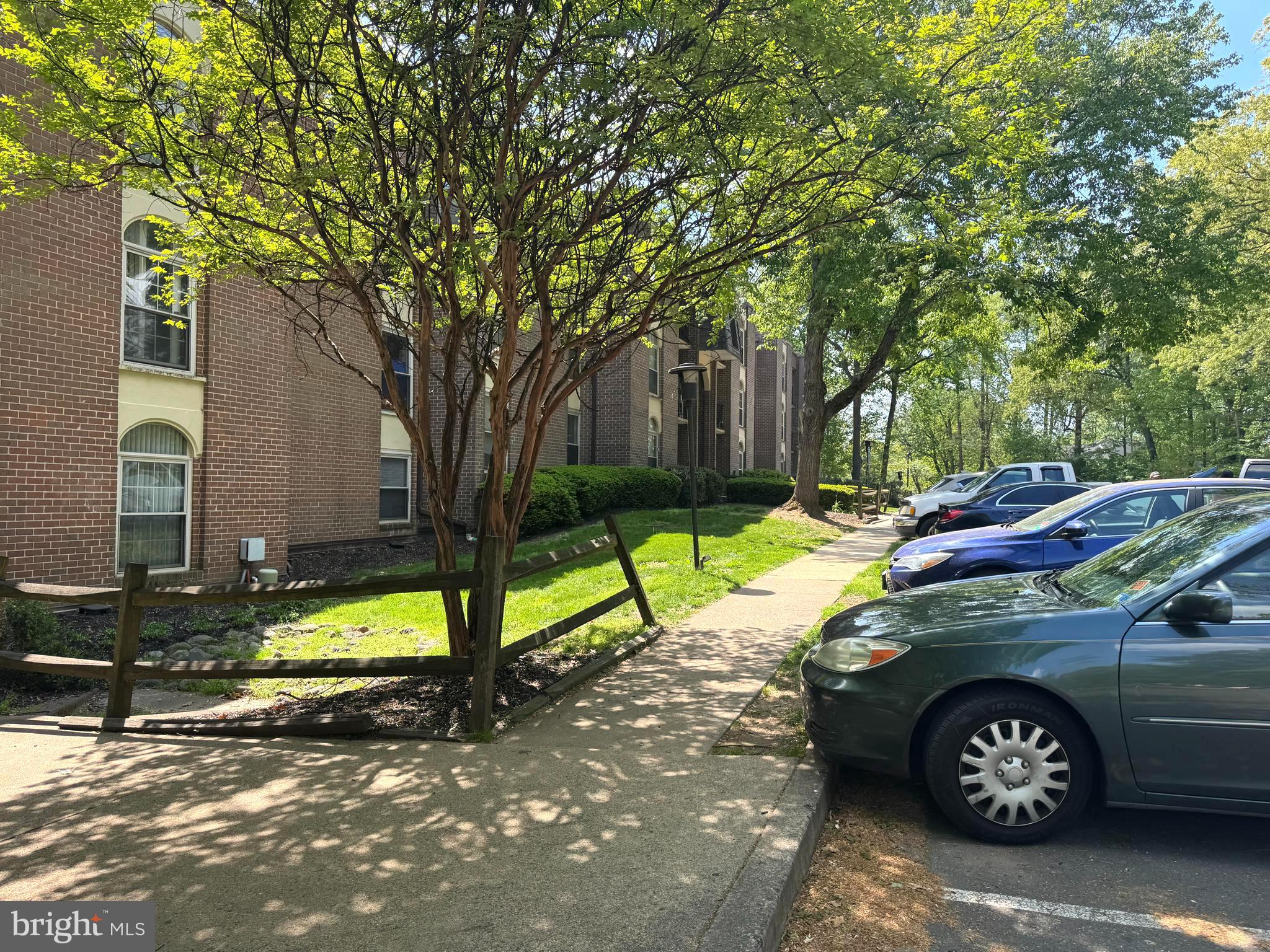 WOODBURN VILLAGE - Residential