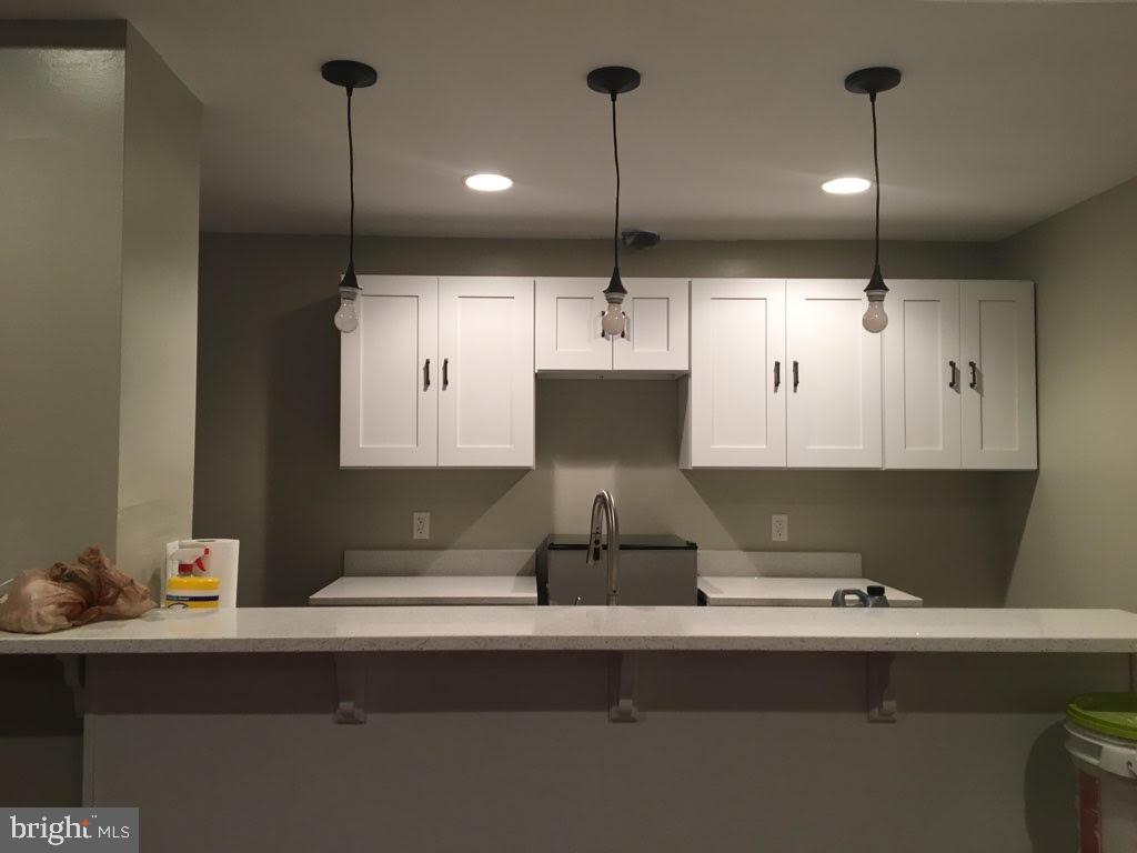 LOUDOUN VALLEY ESTATES 2 - Residential Lease