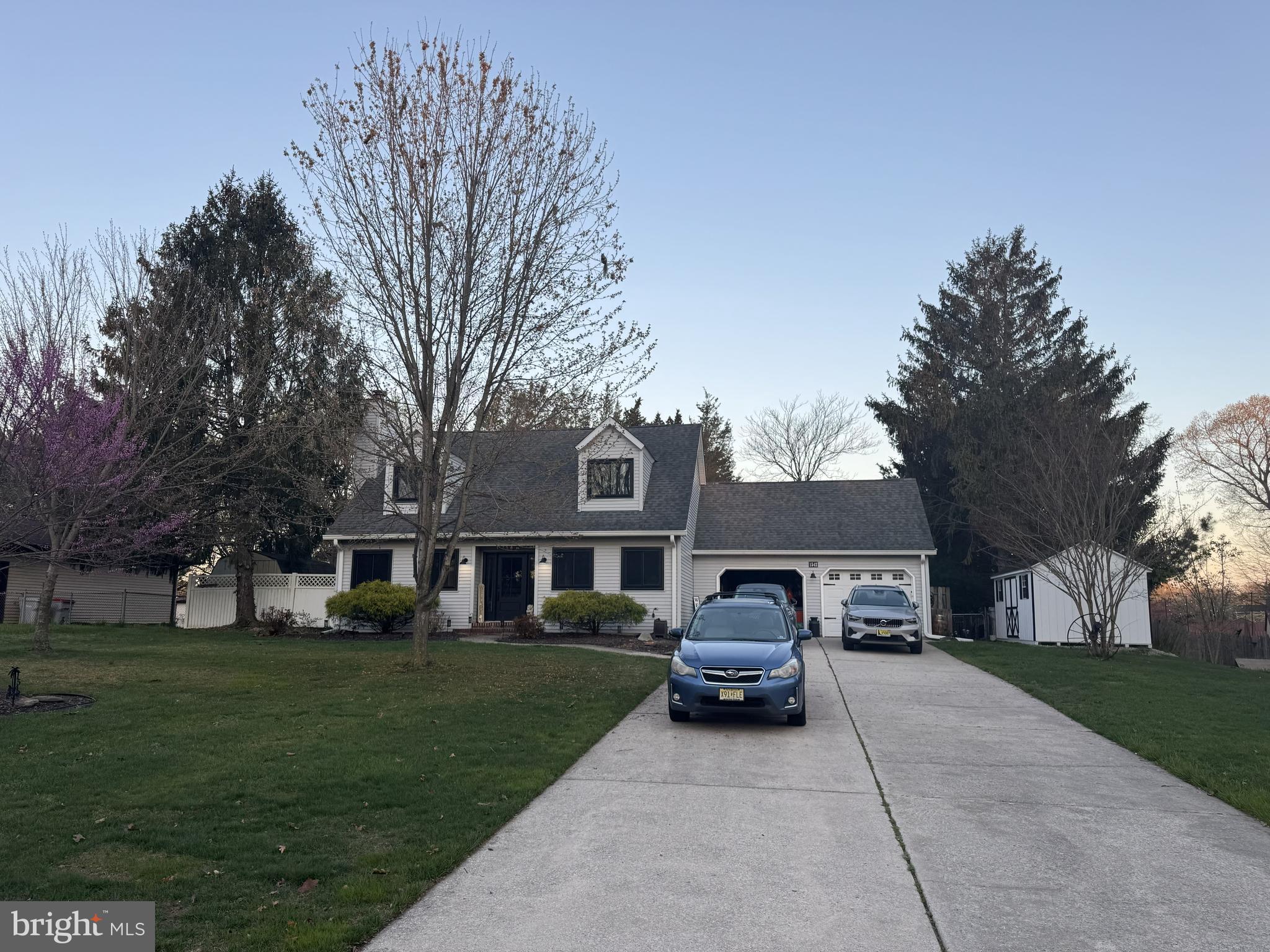 1542 LINDEN BOULEVARD