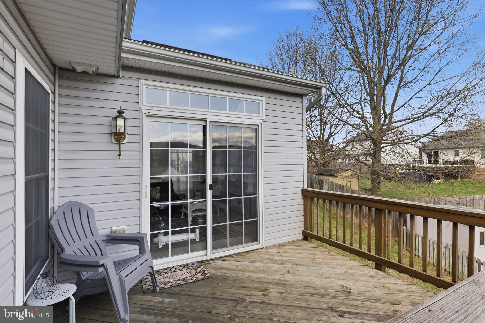 WHISPERING HILLS - Residential