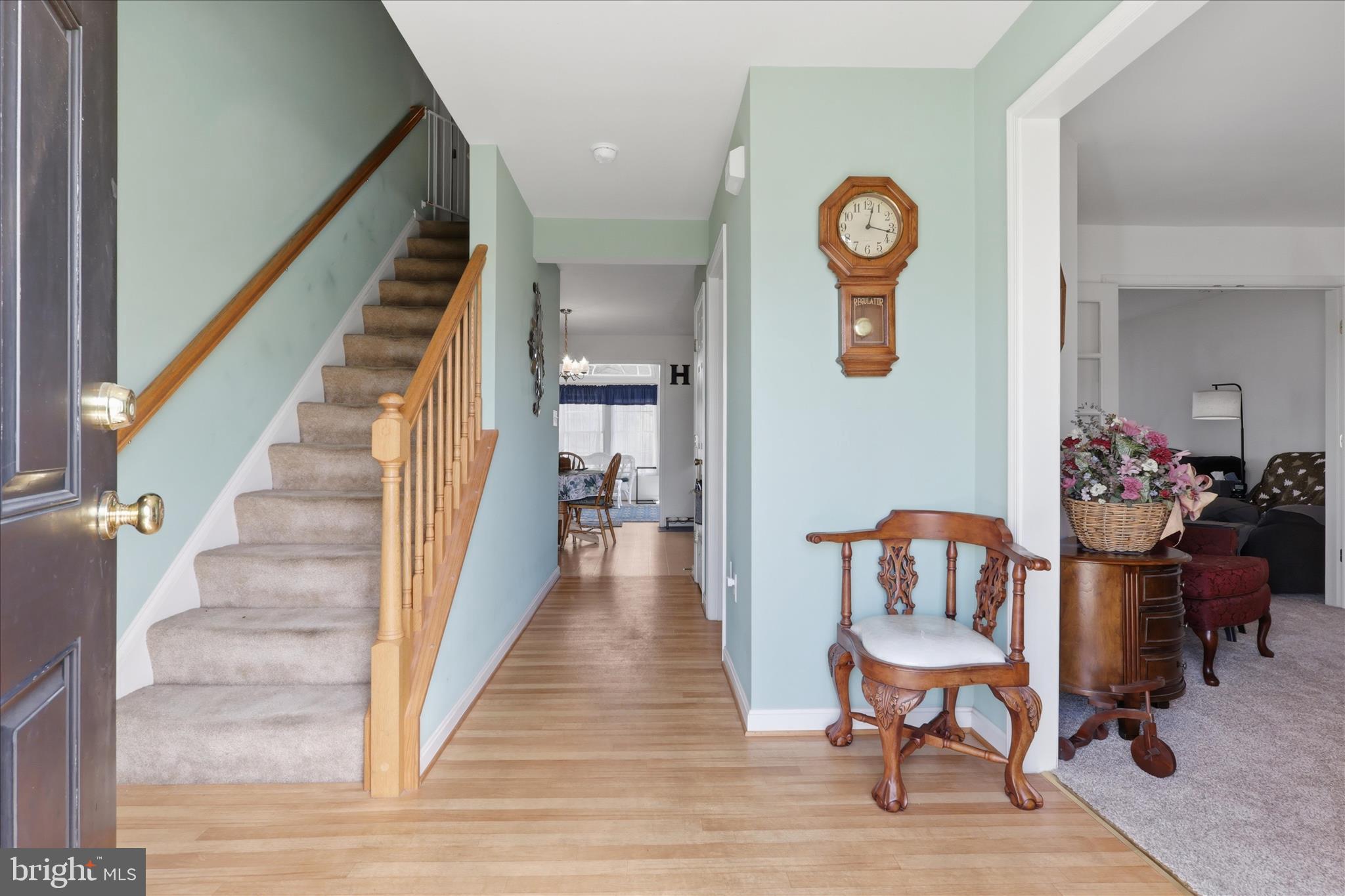 WHISPERING HILLS - Residential