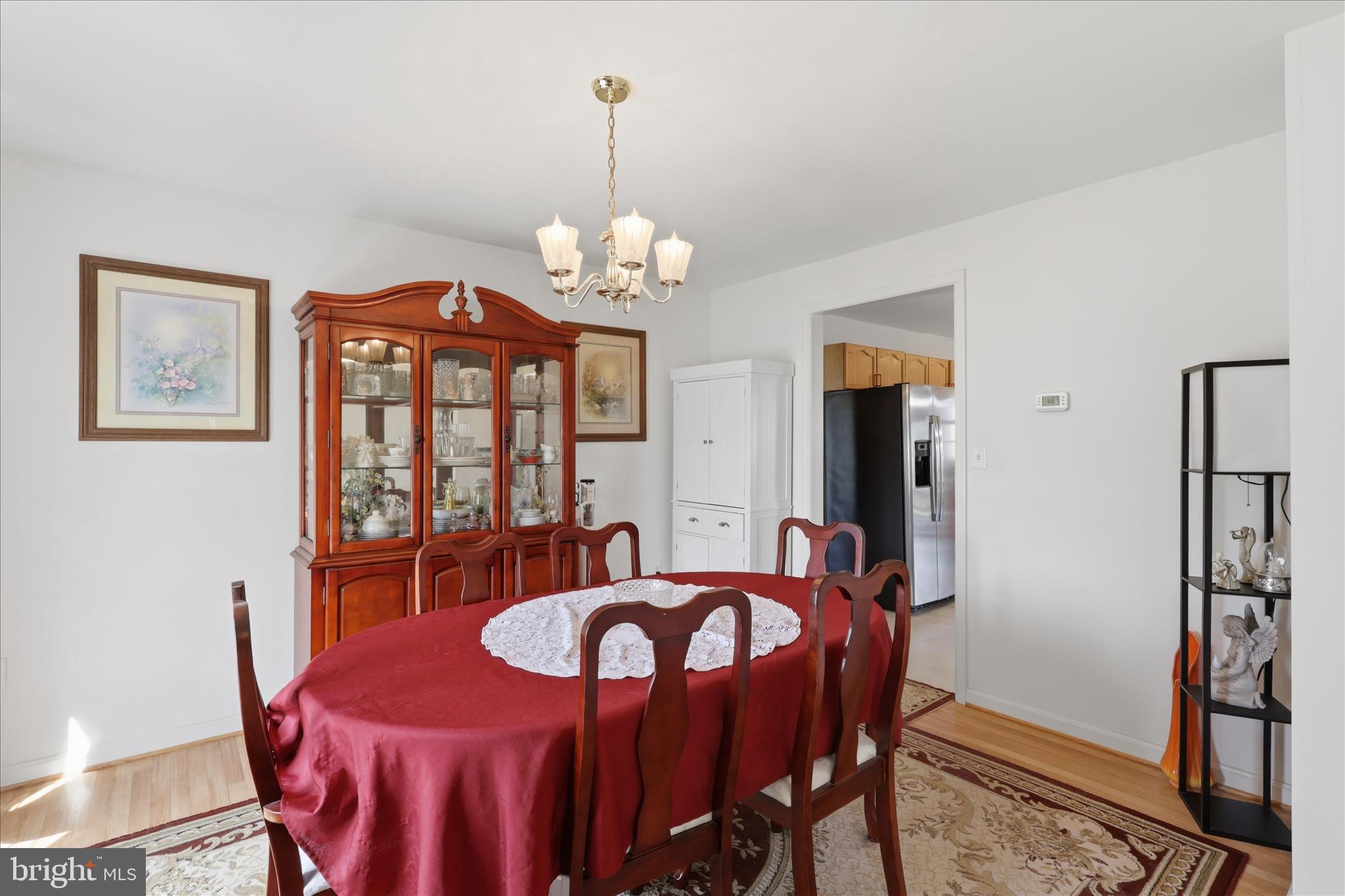 WHISPERING HILLS - Residential