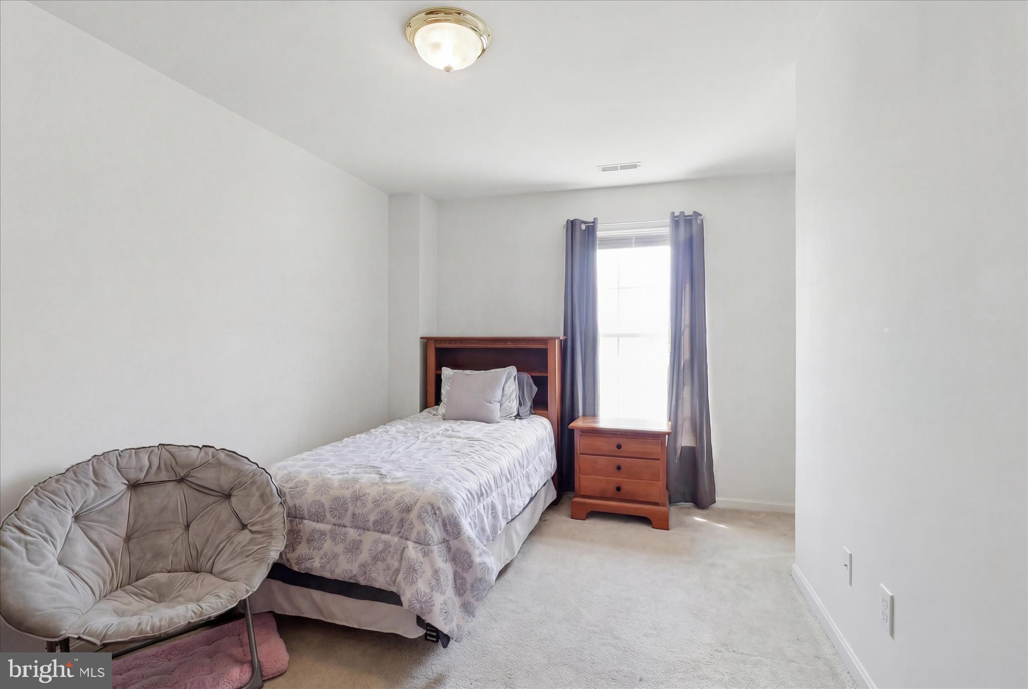 WHISPERING HILLS - Residential