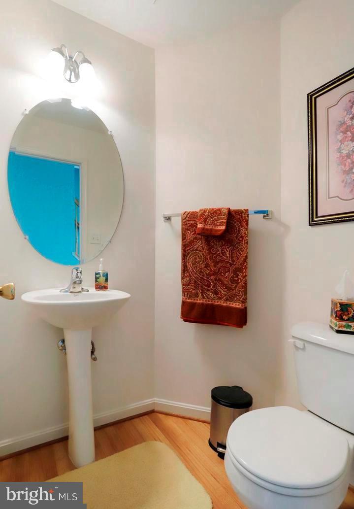 WHISPERING HILLS - Residential