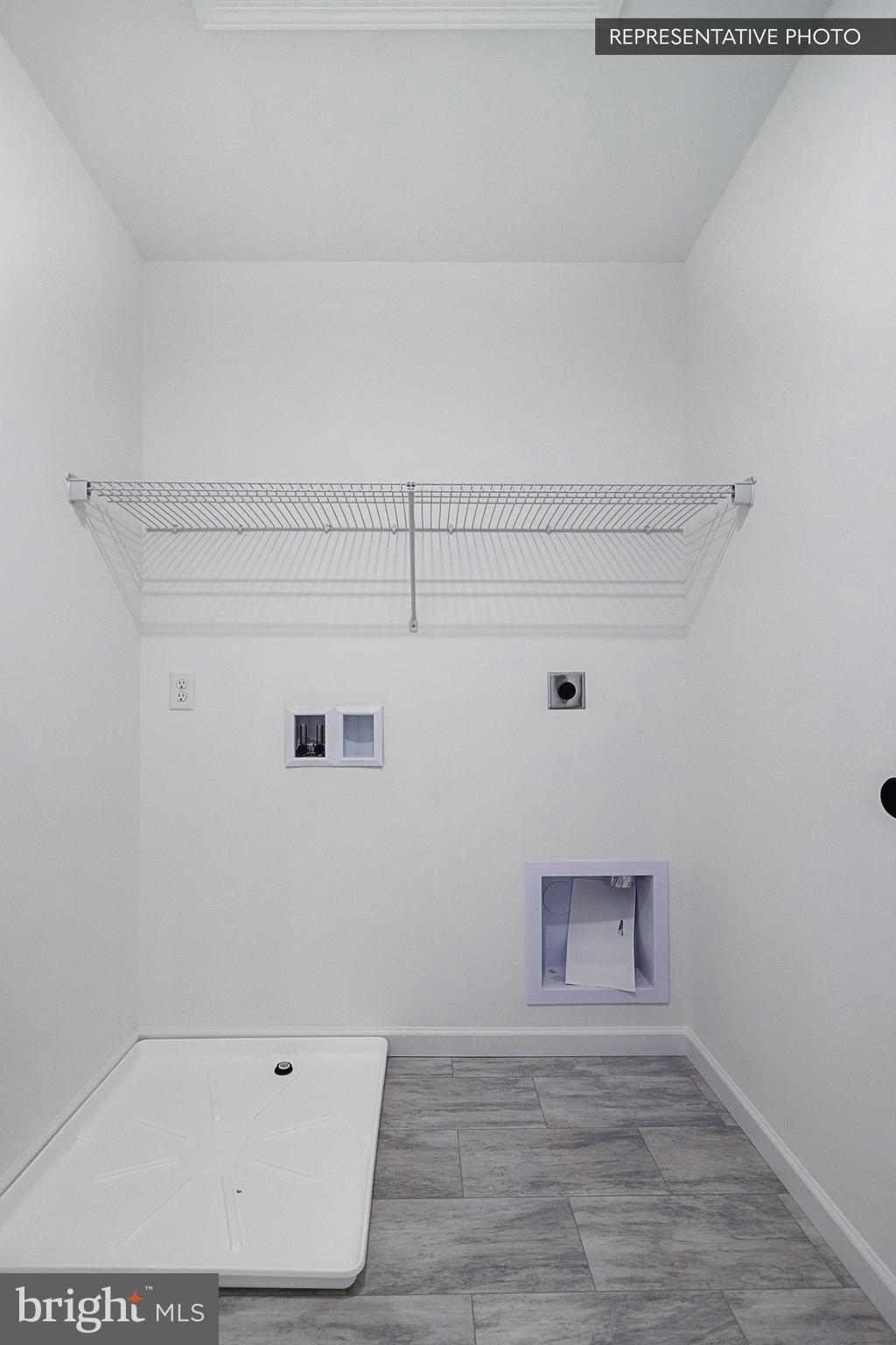 BRIDLE PATH - Residential