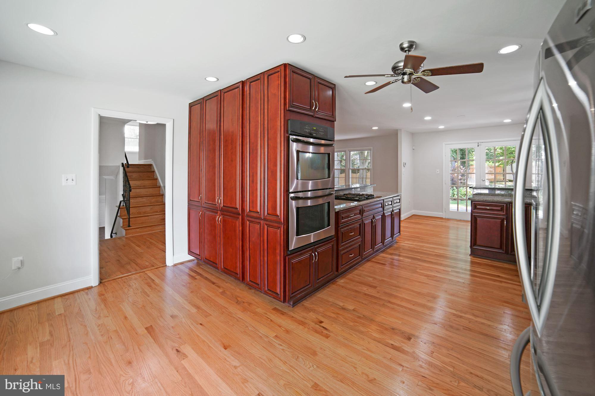 STONEGATE - Residential