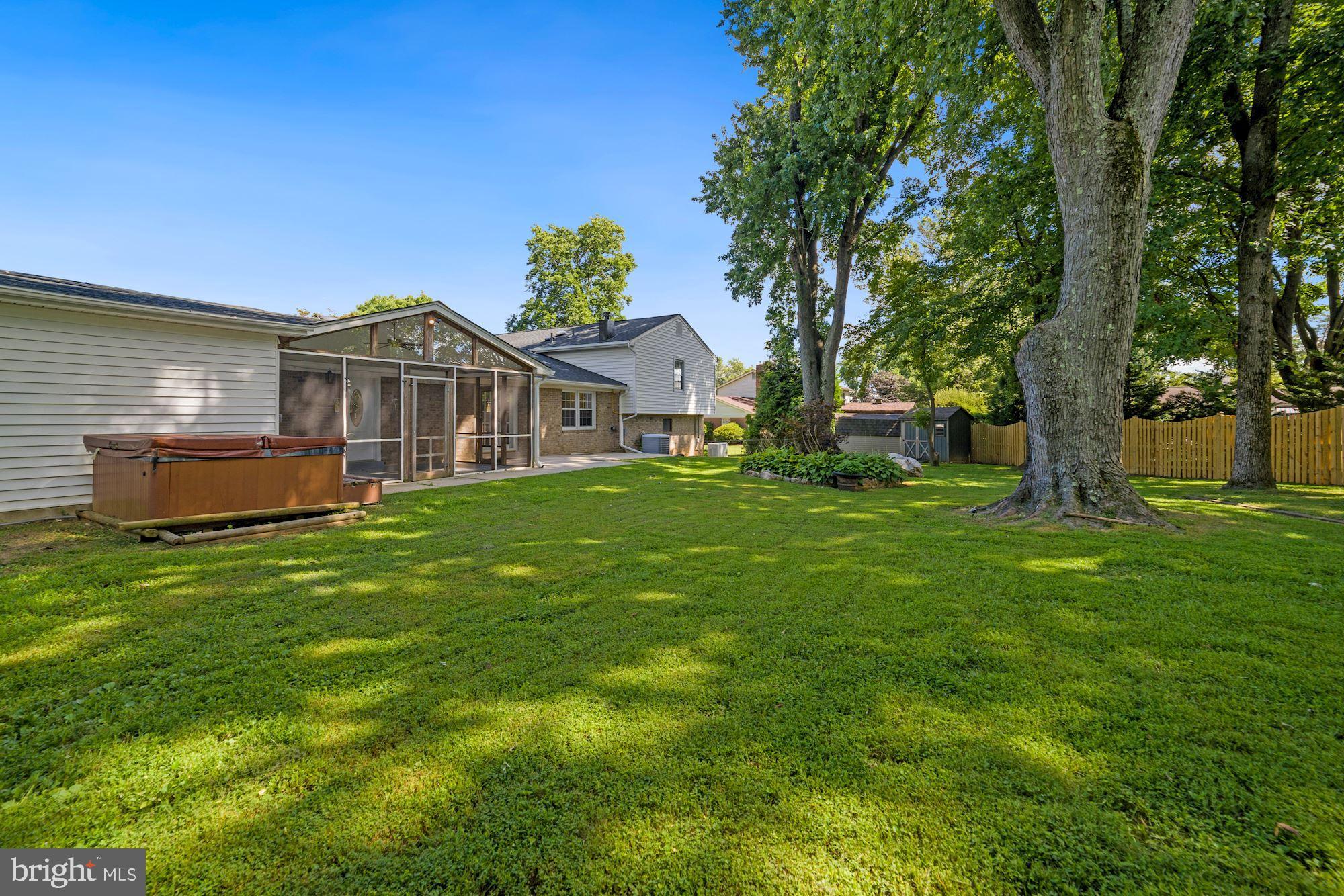 STONEGATE - Residential