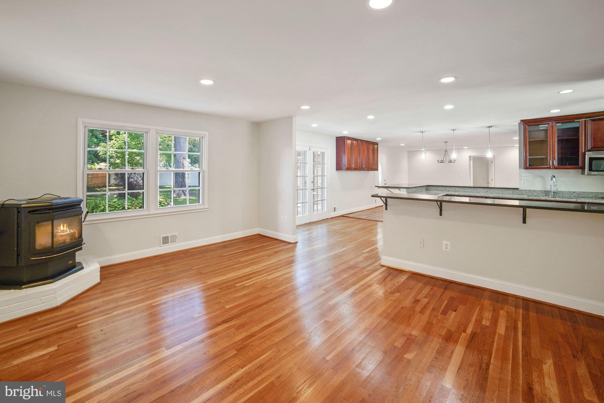 STONEGATE - Residential