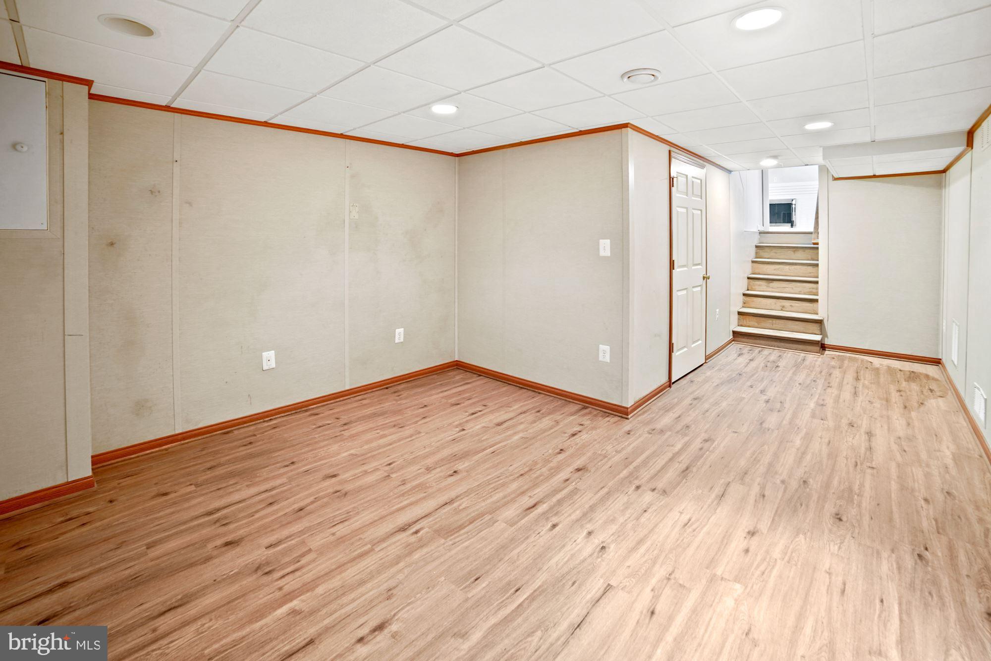 STONEGATE - Residential