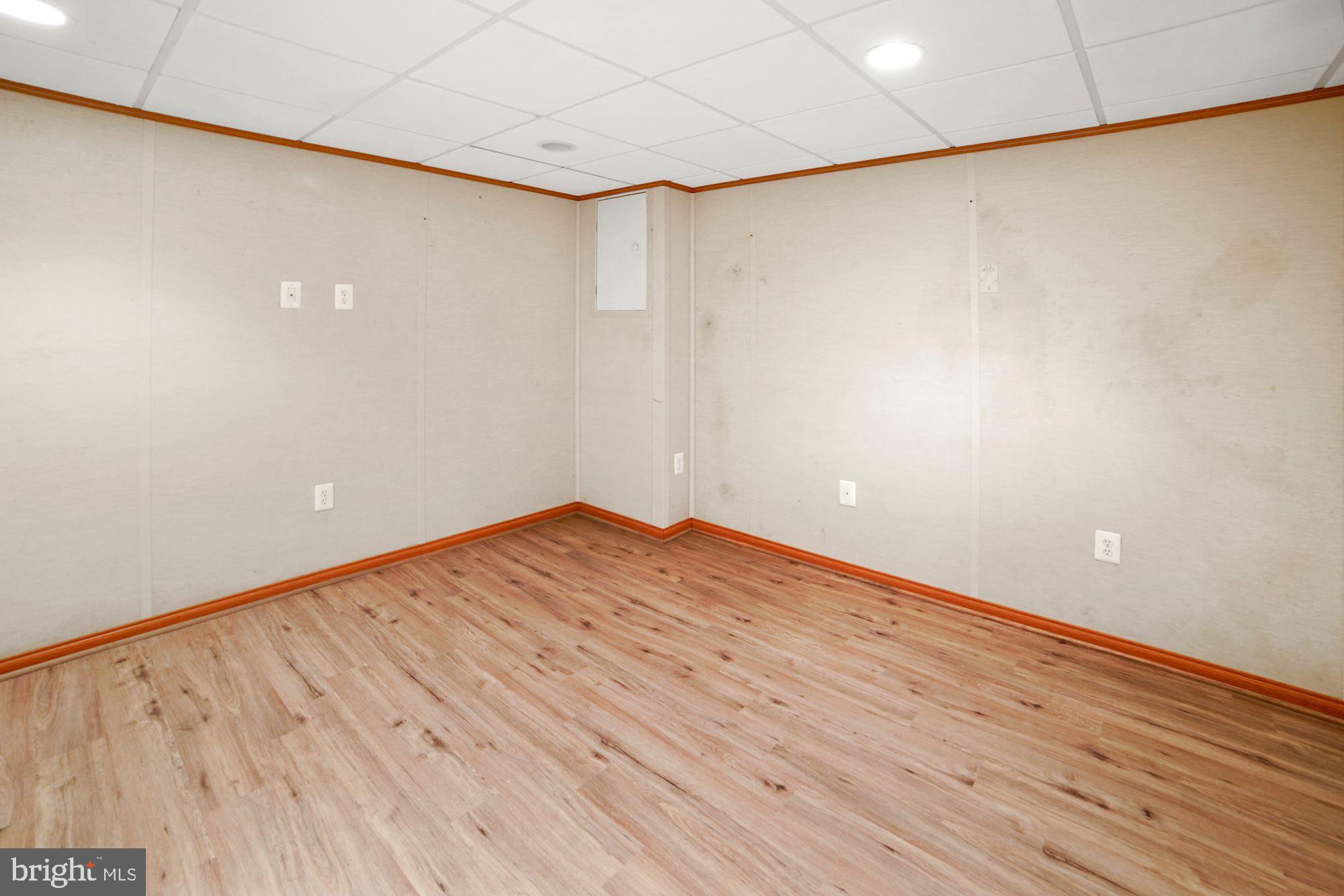 STONEGATE - Residential