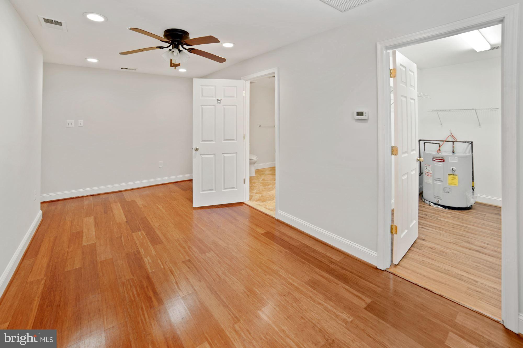 STONEGATE - Residential