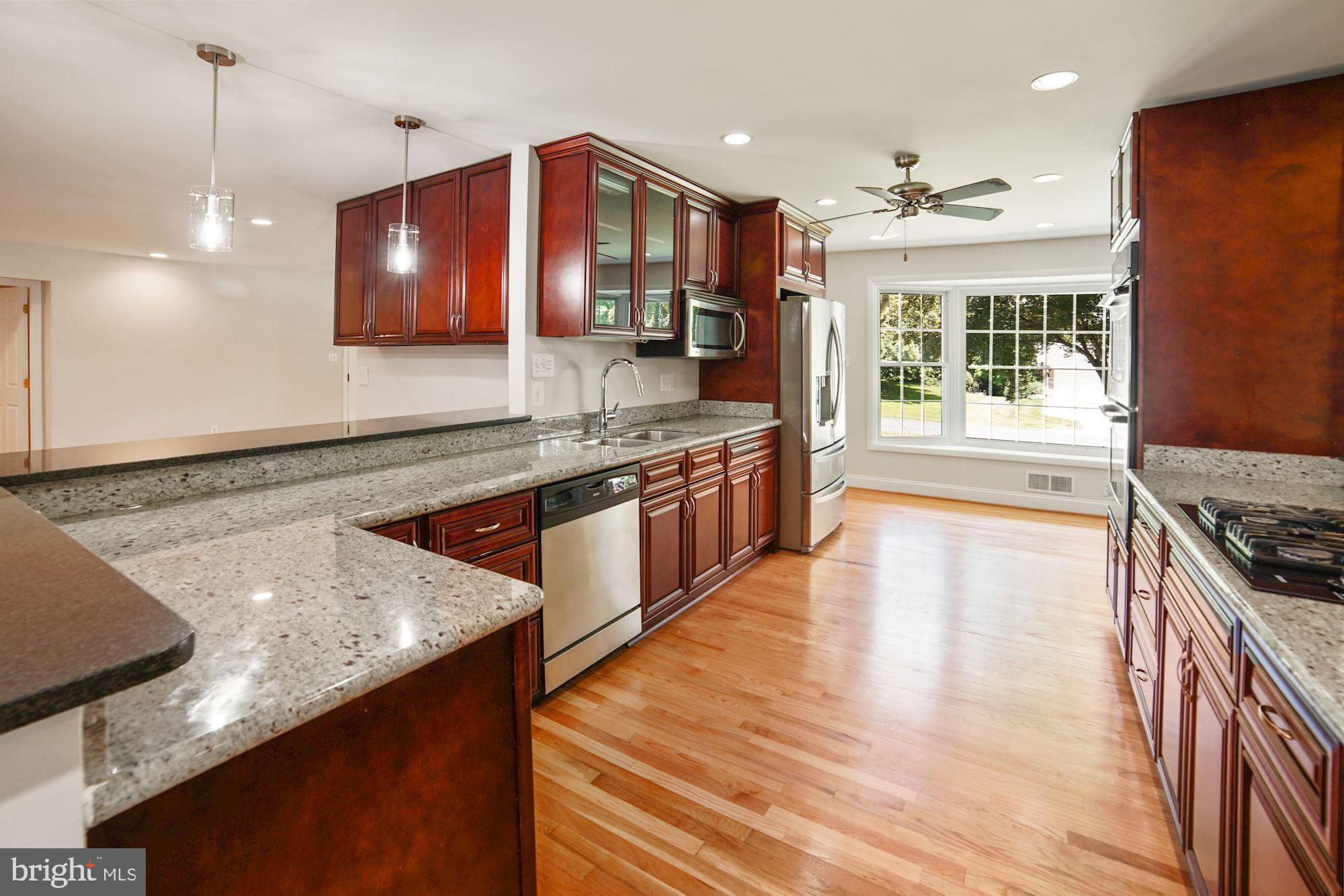 STONEGATE - Residential