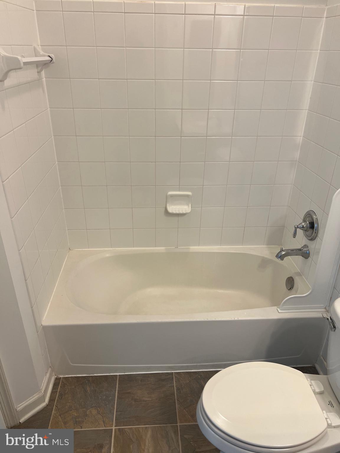 WYNDHOLME WOODS - Residential Lease