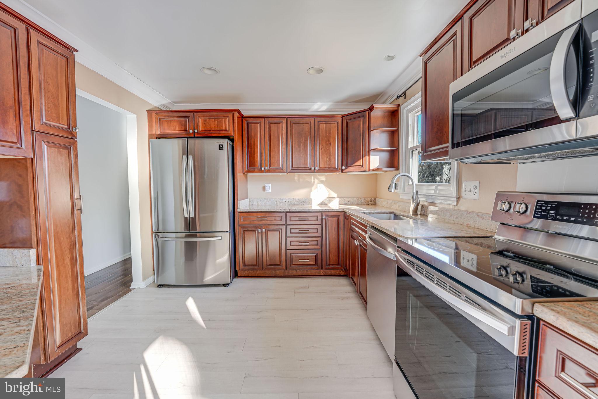 SOUTH KINGS FOREST - Residential Lease