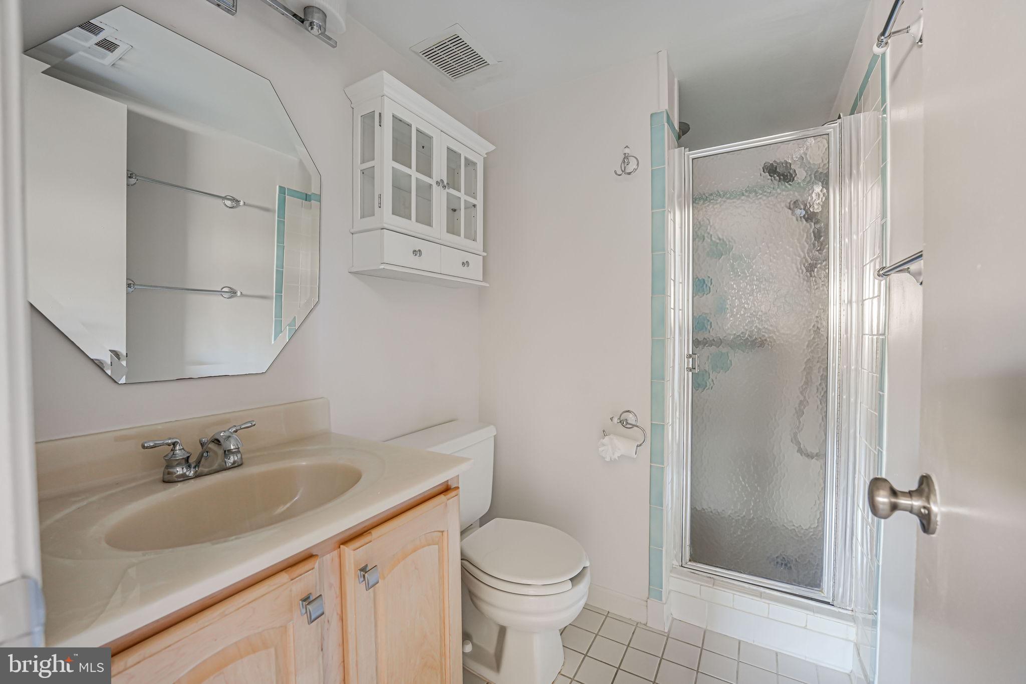 SOUTH KINGS FOREST - Residential Lease