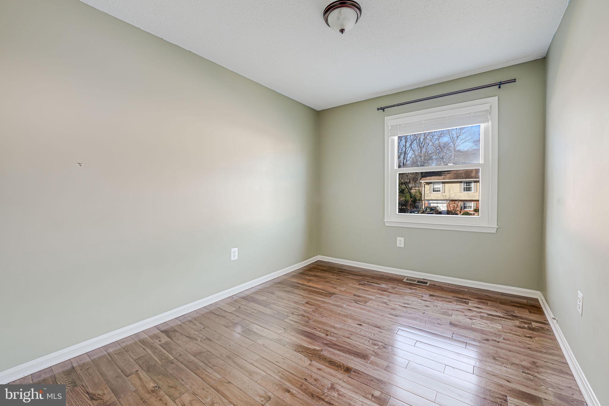 SOUTH KINGS FOREST - Residential Lease