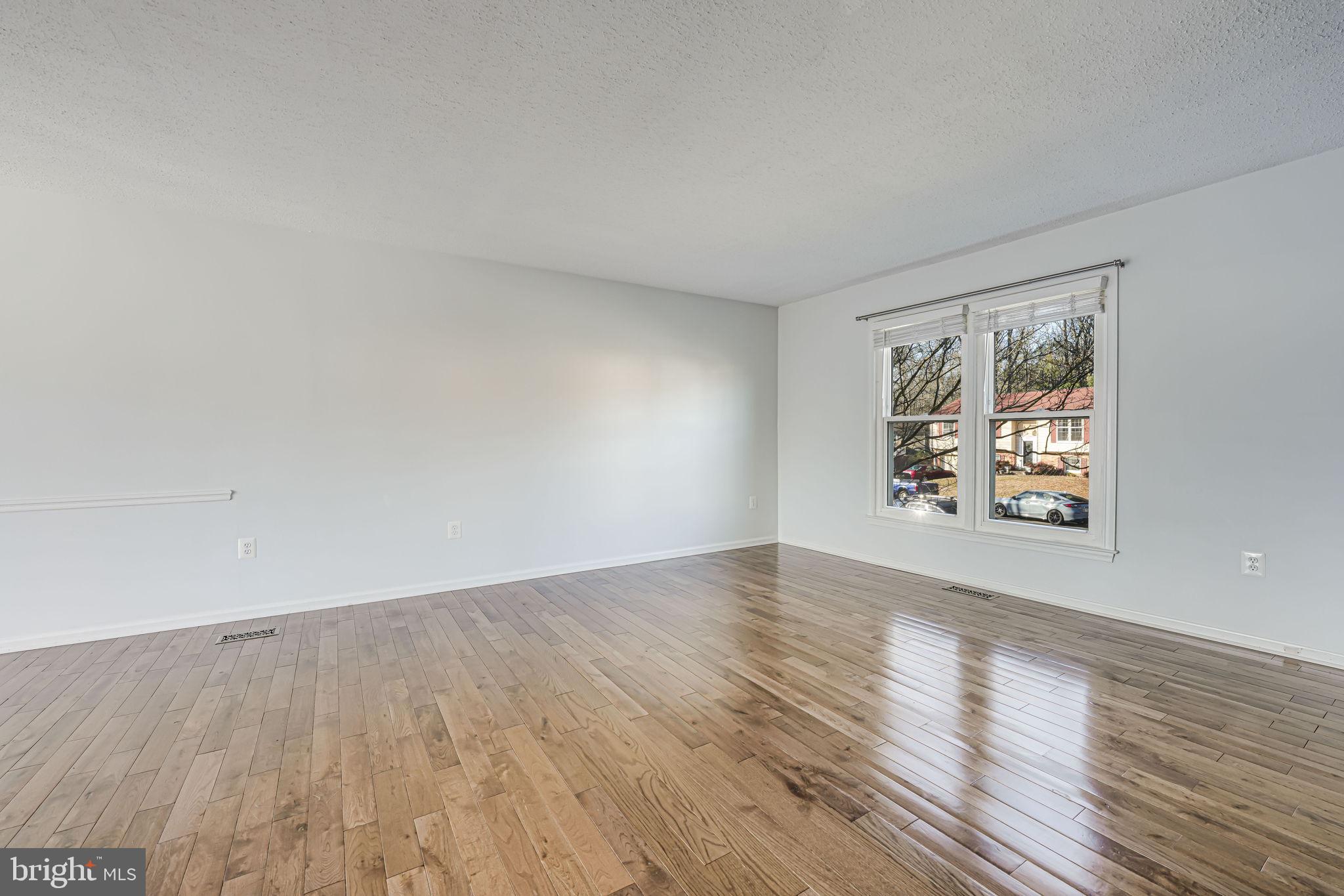 SOUTH KINGS FOREST - Residential Lease