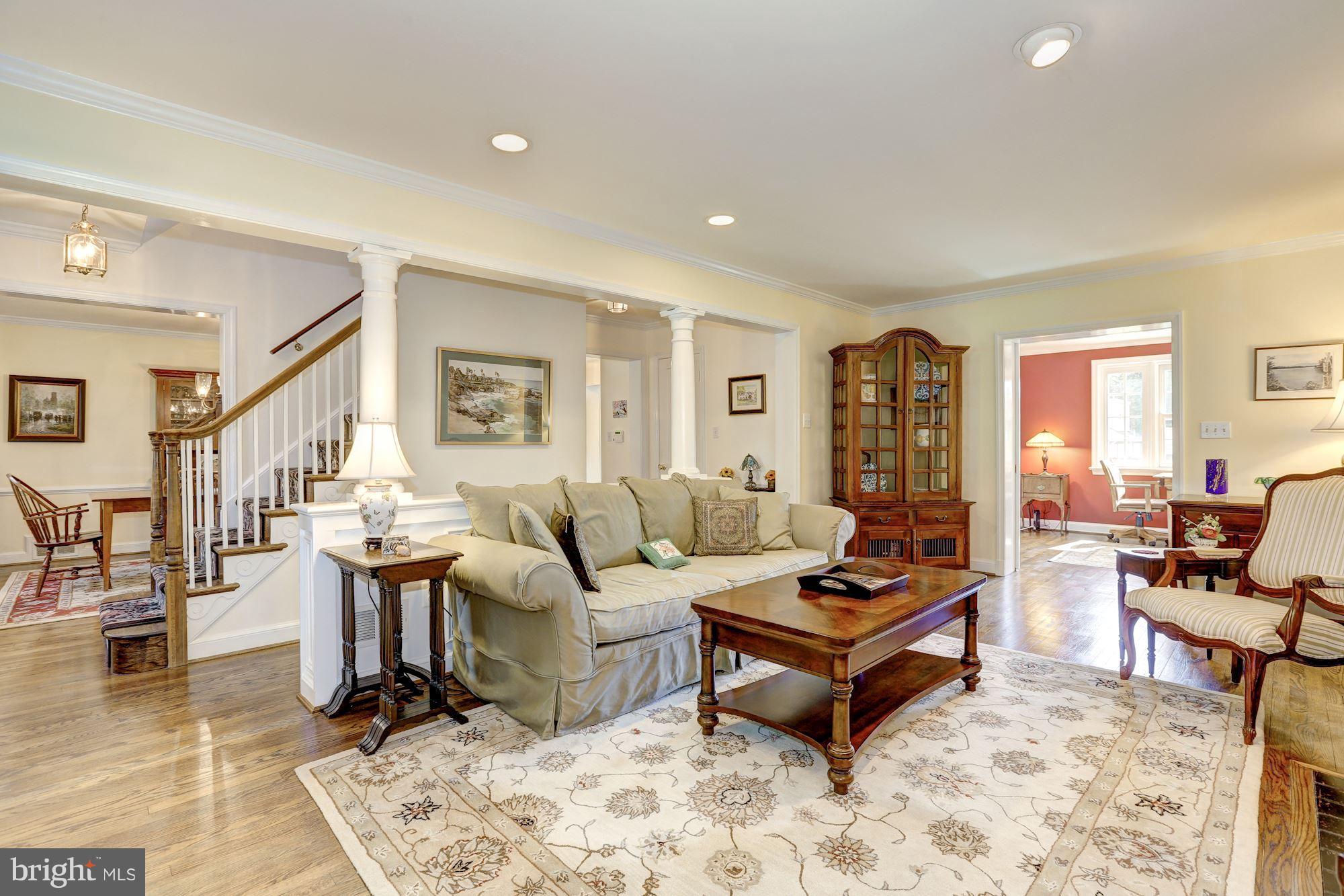 CHEVY CHASE - Residential