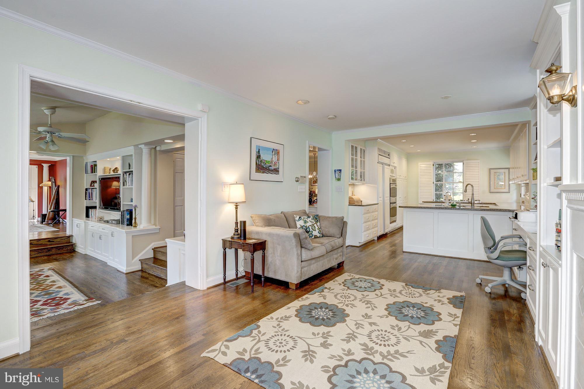 CHEVY CHASE - Residential