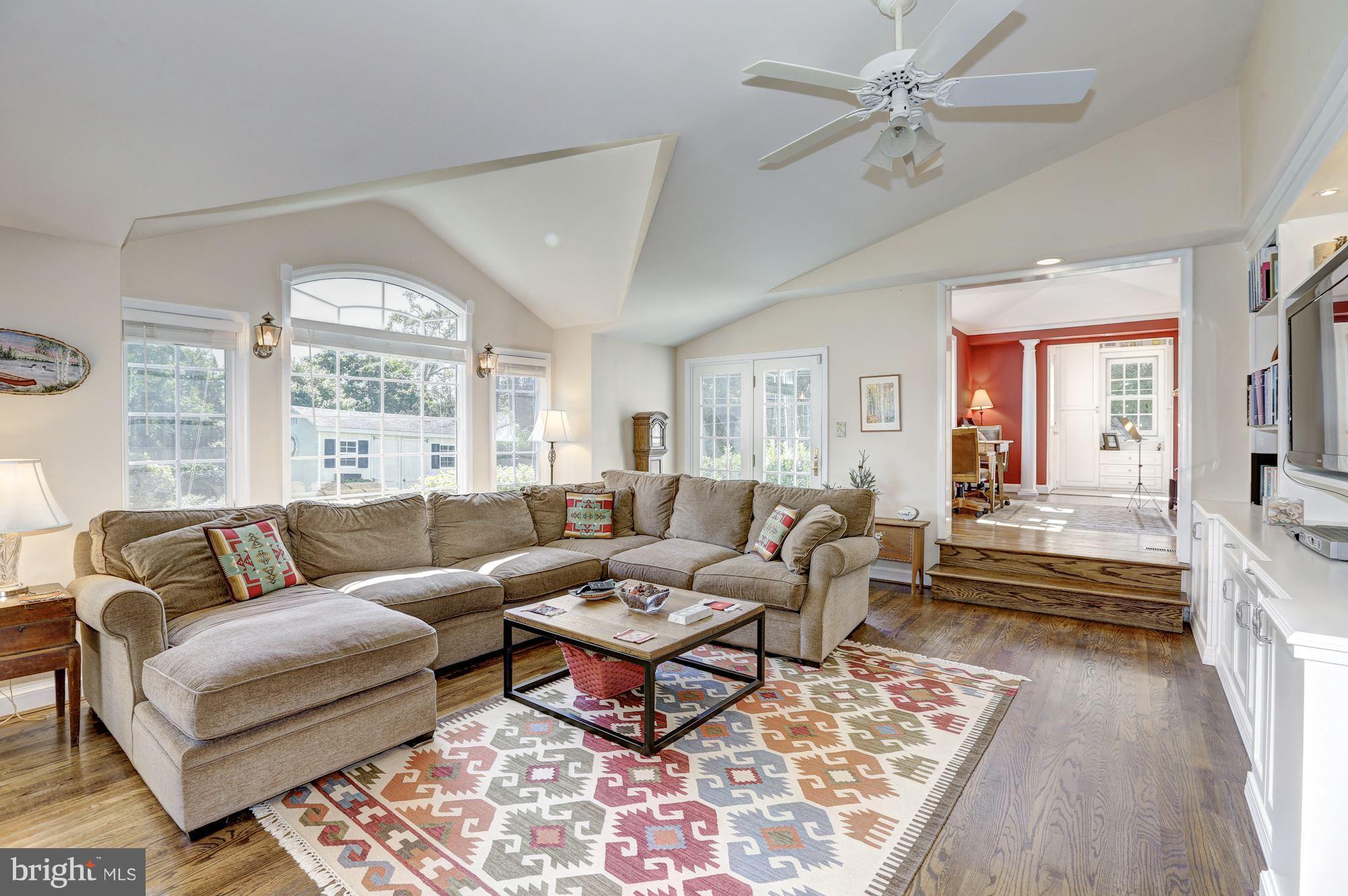 CHEVY CHASE - Residential