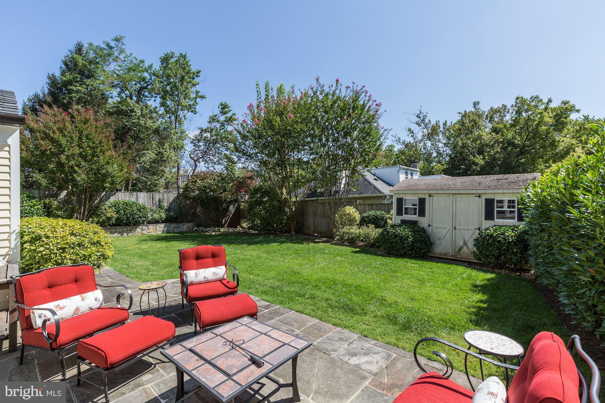 CHEVY CHASE - Residential