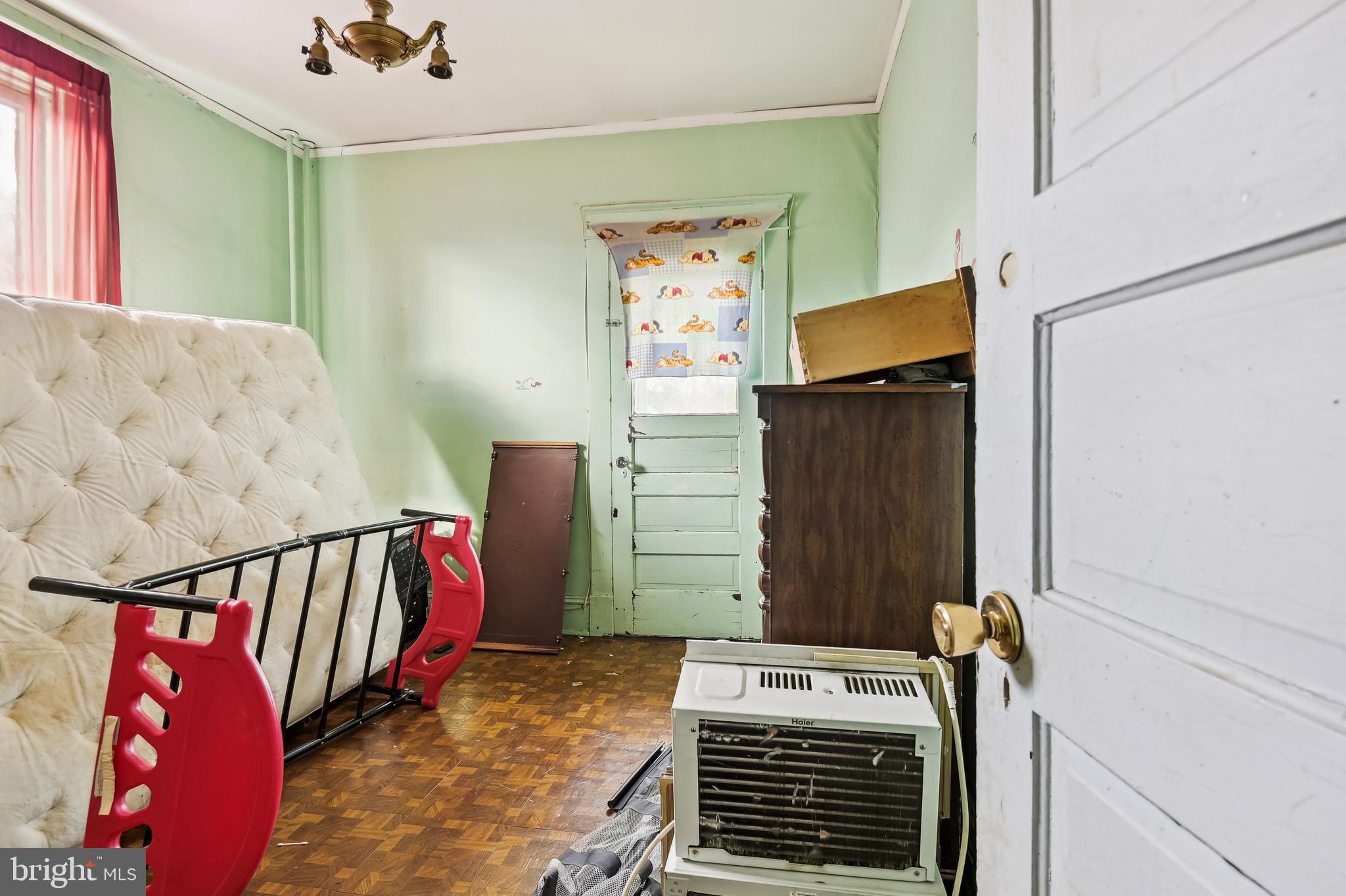 LIBERTY HEIGHTS - Residential