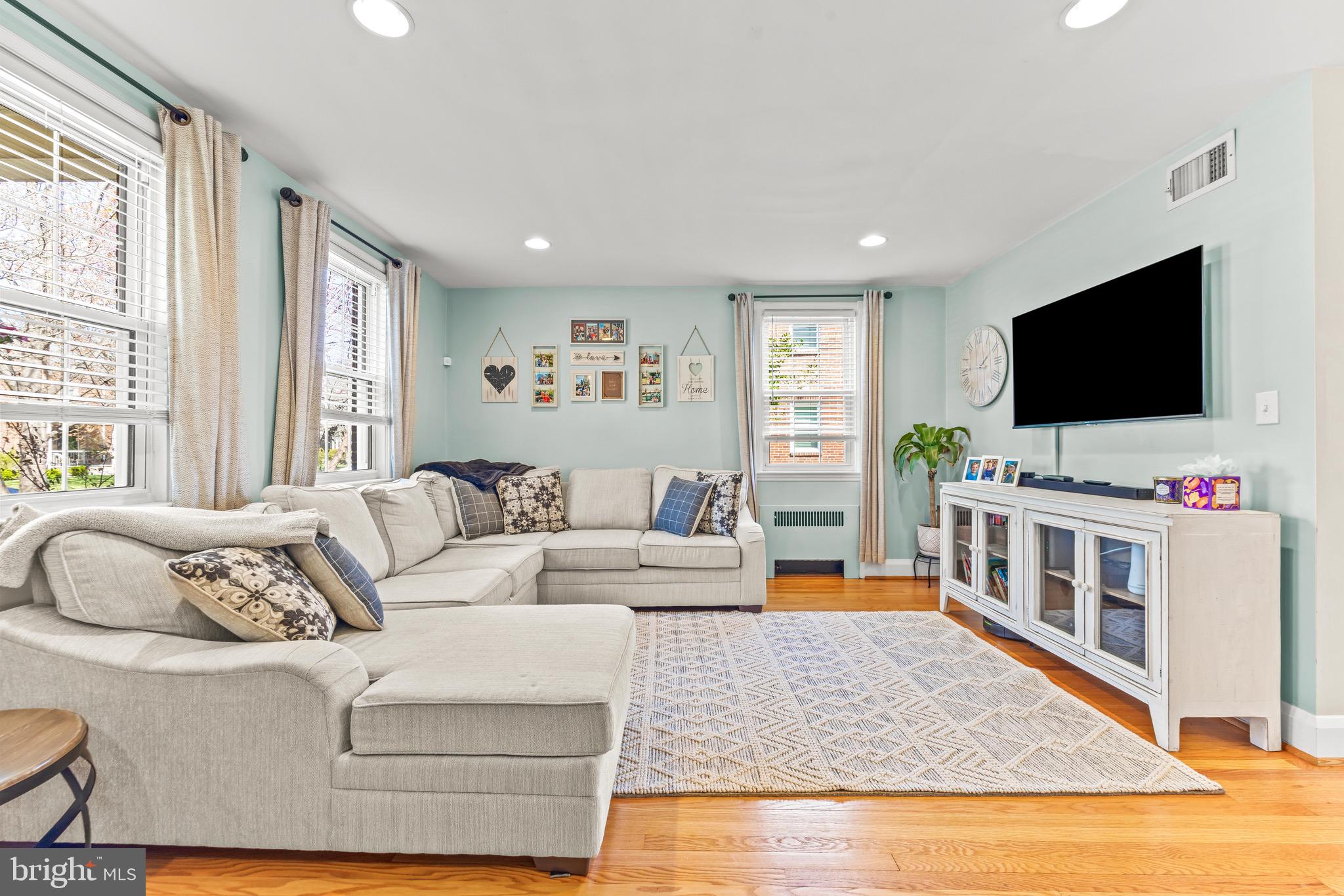 RODGERS FORGE - Residential