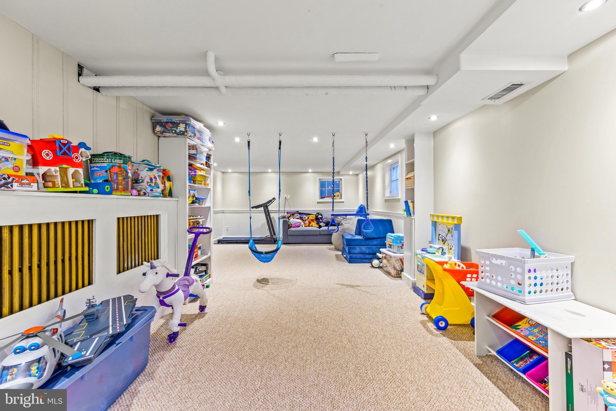 RODGERS FORGE - Residential