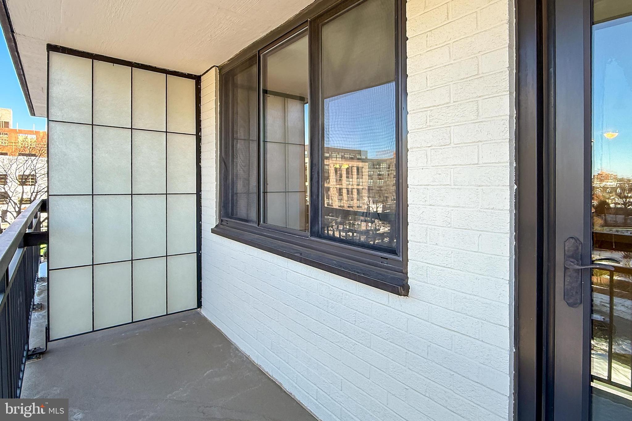 PORT ROYAL CONDOMINIUM - Residential