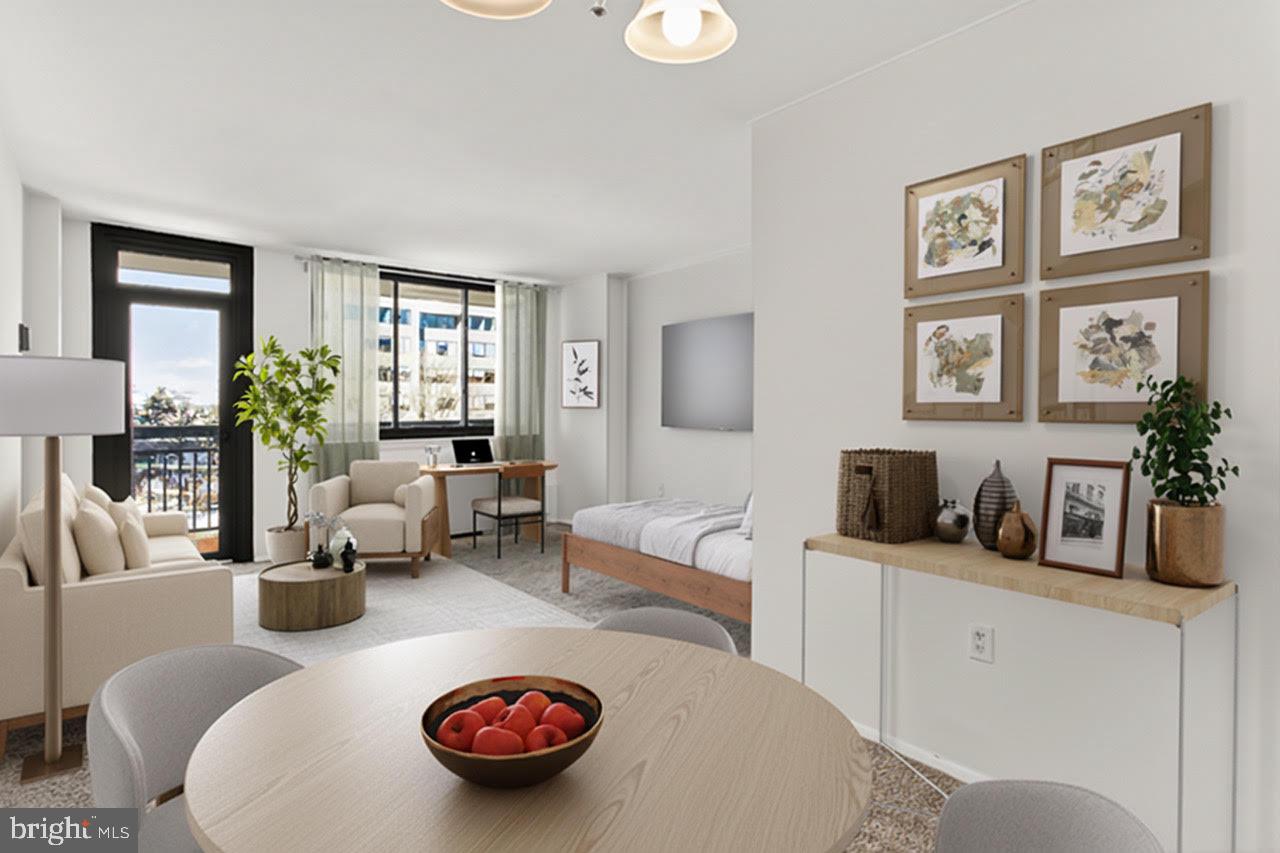 801 N PITT STREET 521