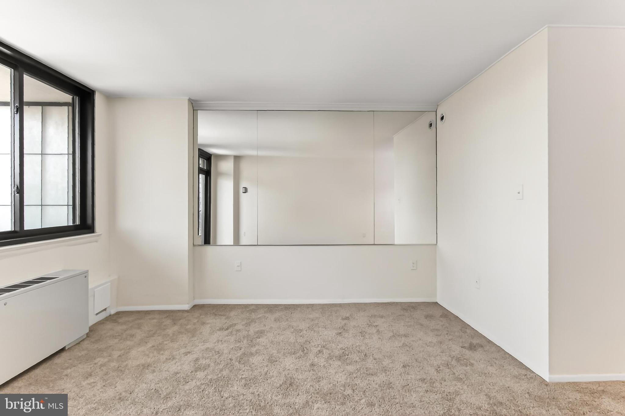 PORT ROYAL CONDOMINIUM - Residential