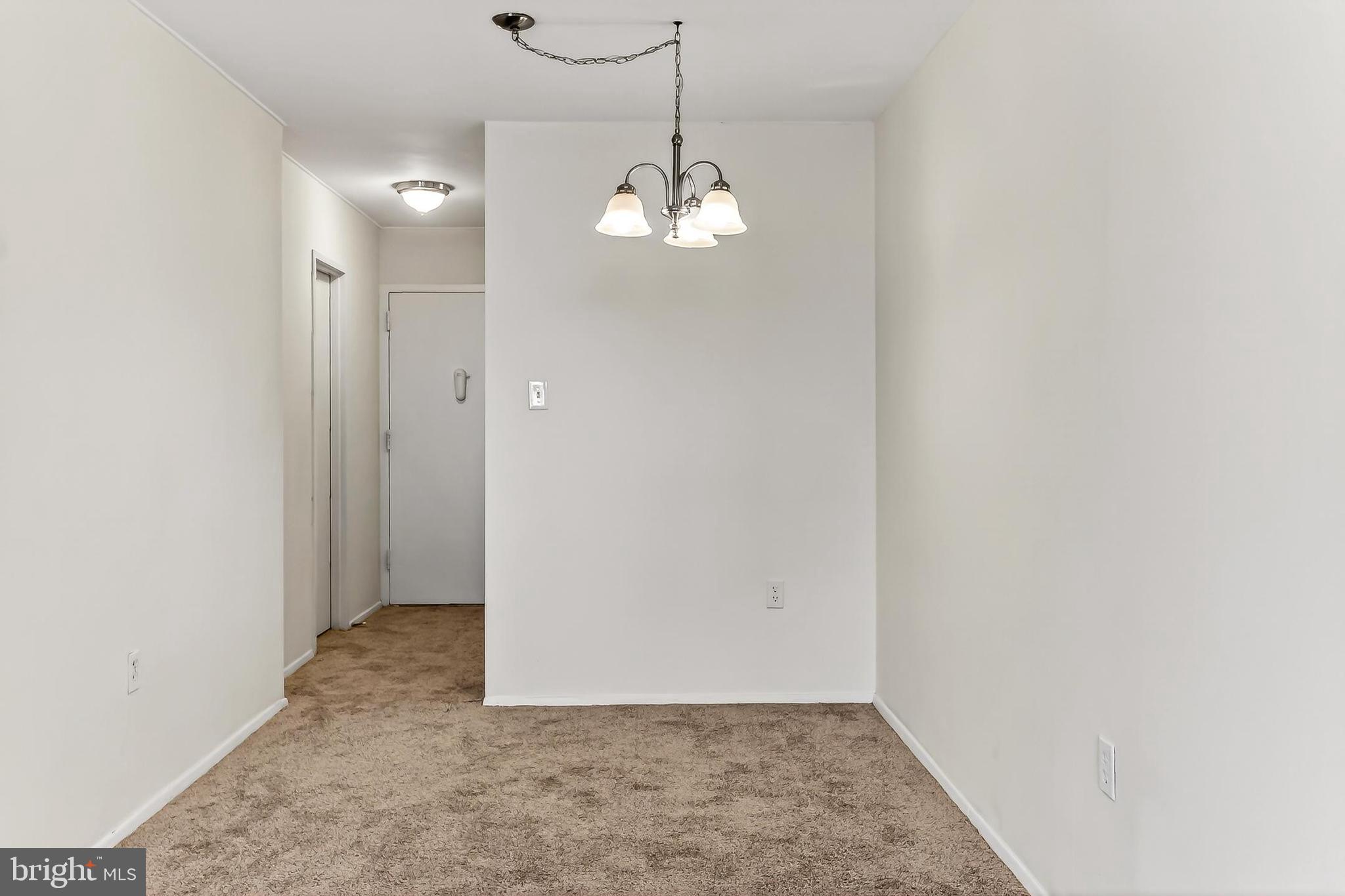 PORT ROYAL CONDOMINIUM - Residential