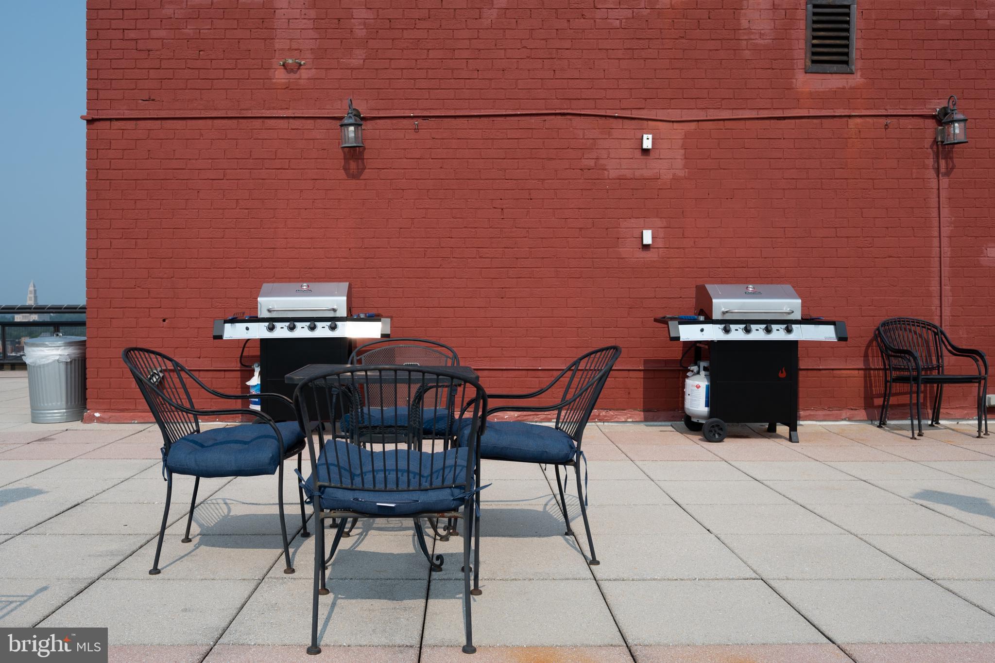 PORT ROYAL CONDOMINIUM - Residential