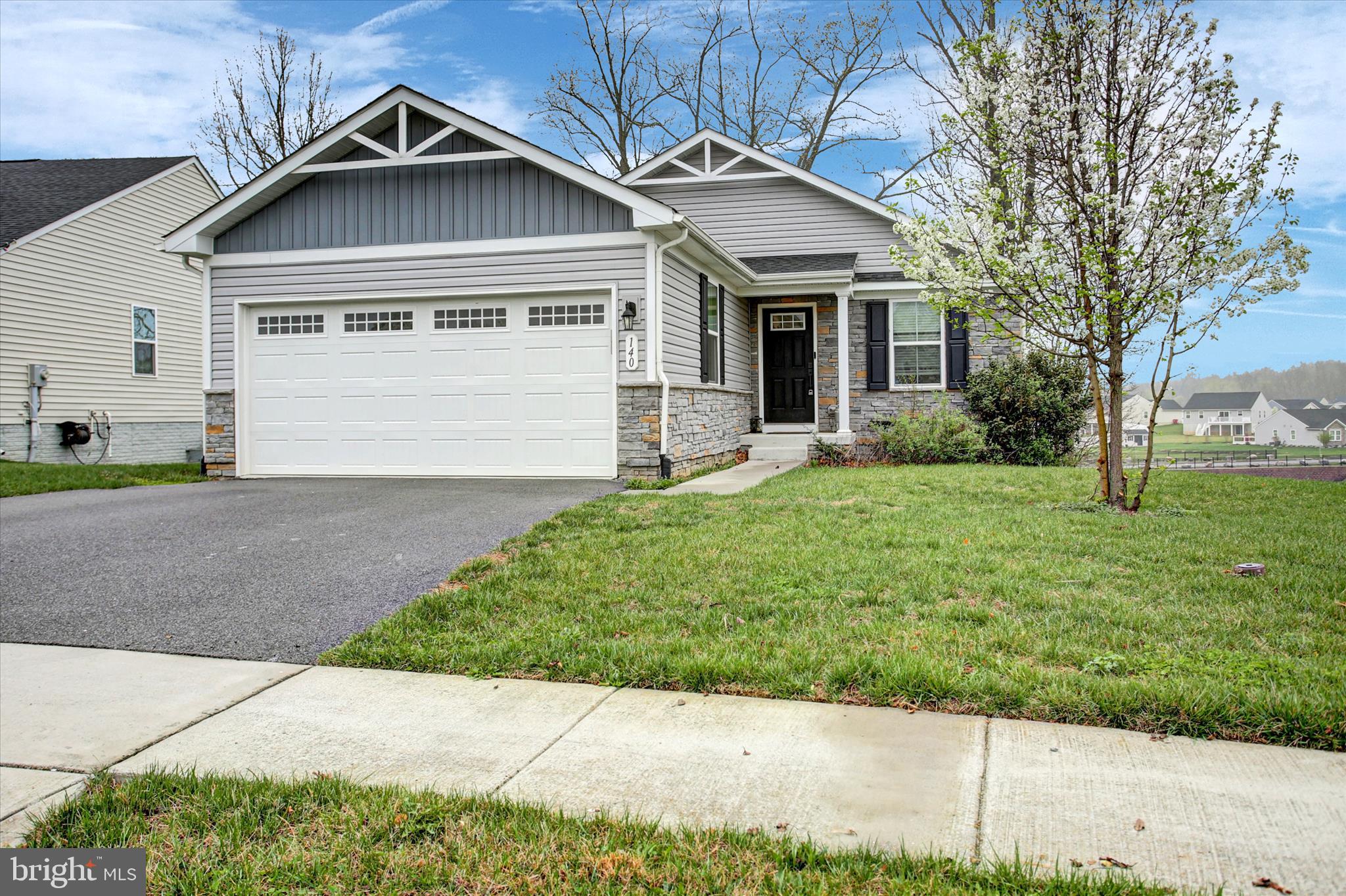 THE LAKES AT MARTINSBURG - Residential