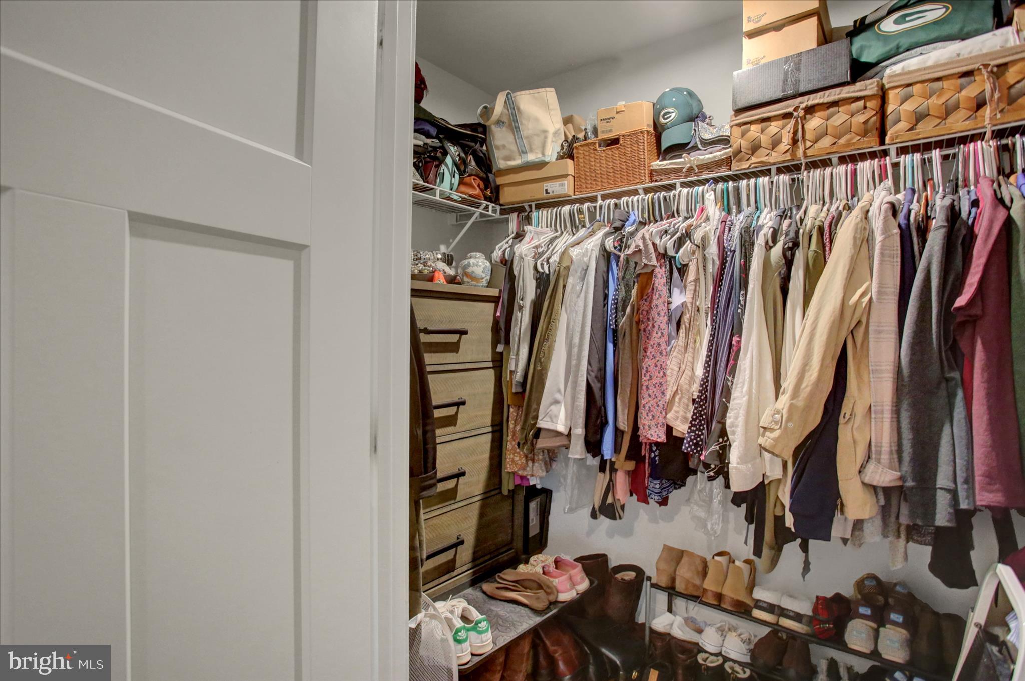 THE LAKES AT MARTINSBURG - Residential