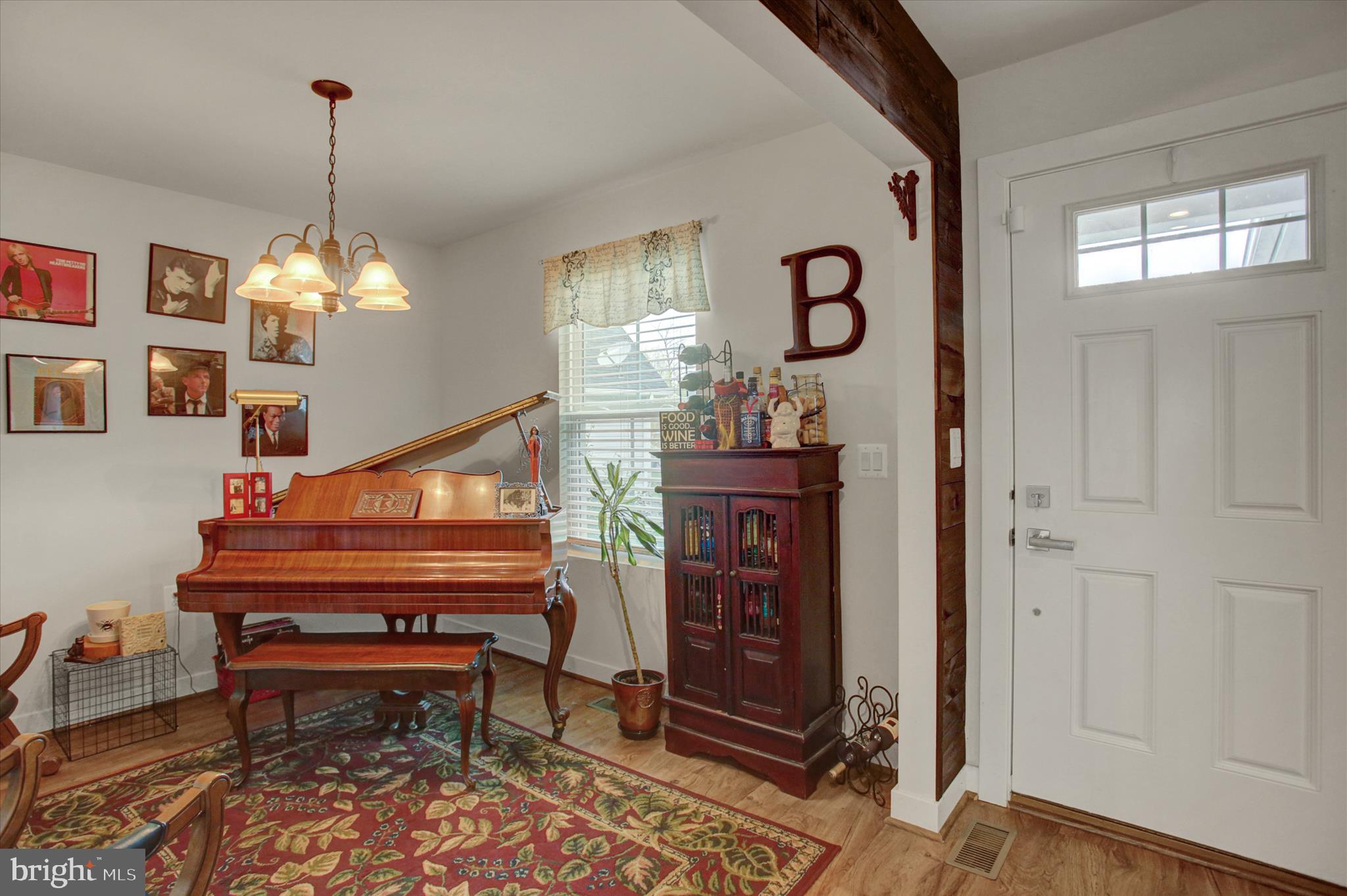 THE LAKES AT MARTINSBURG - Residential