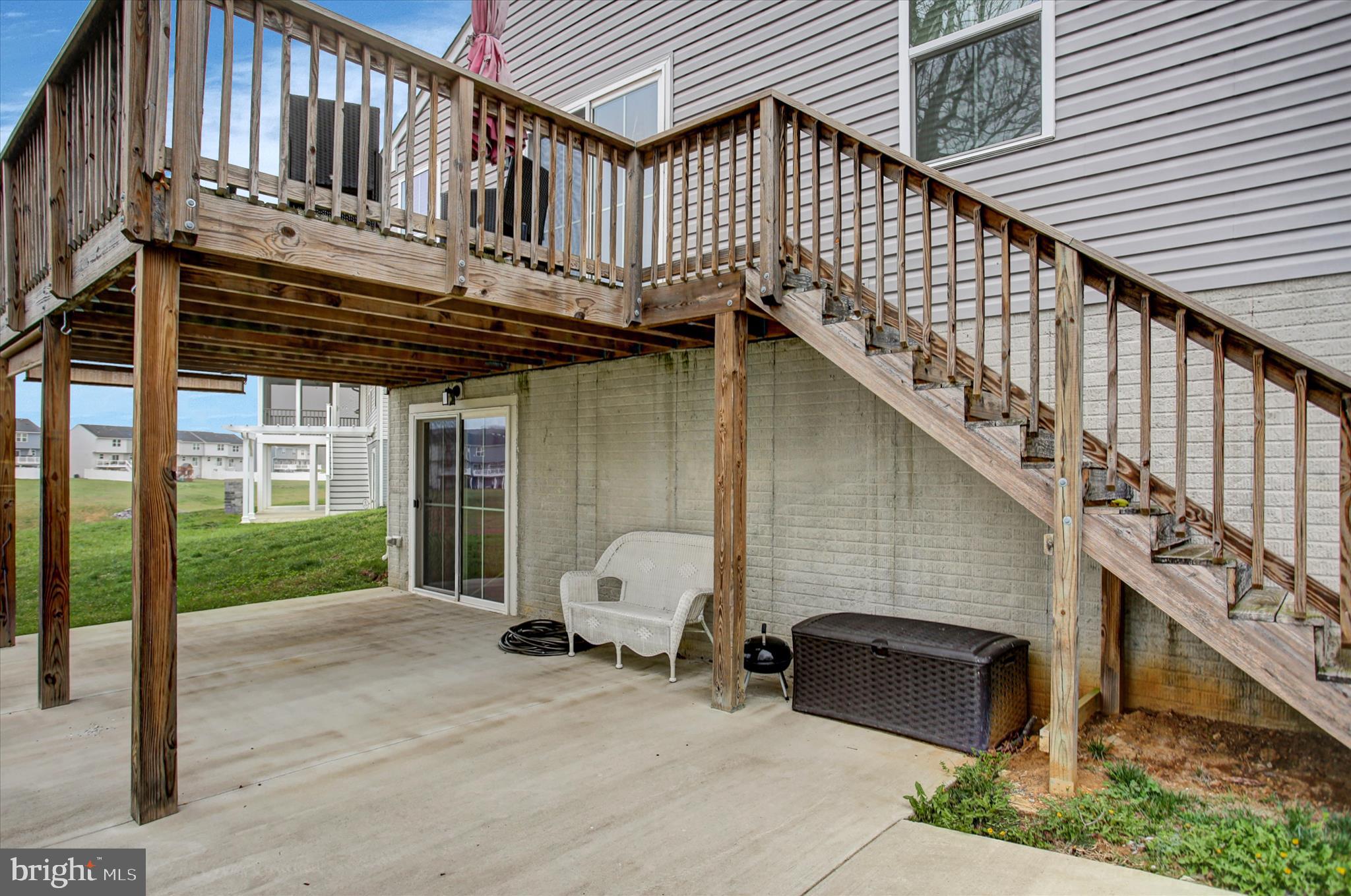 THE LAKES AT MARTINSBURG - Residential