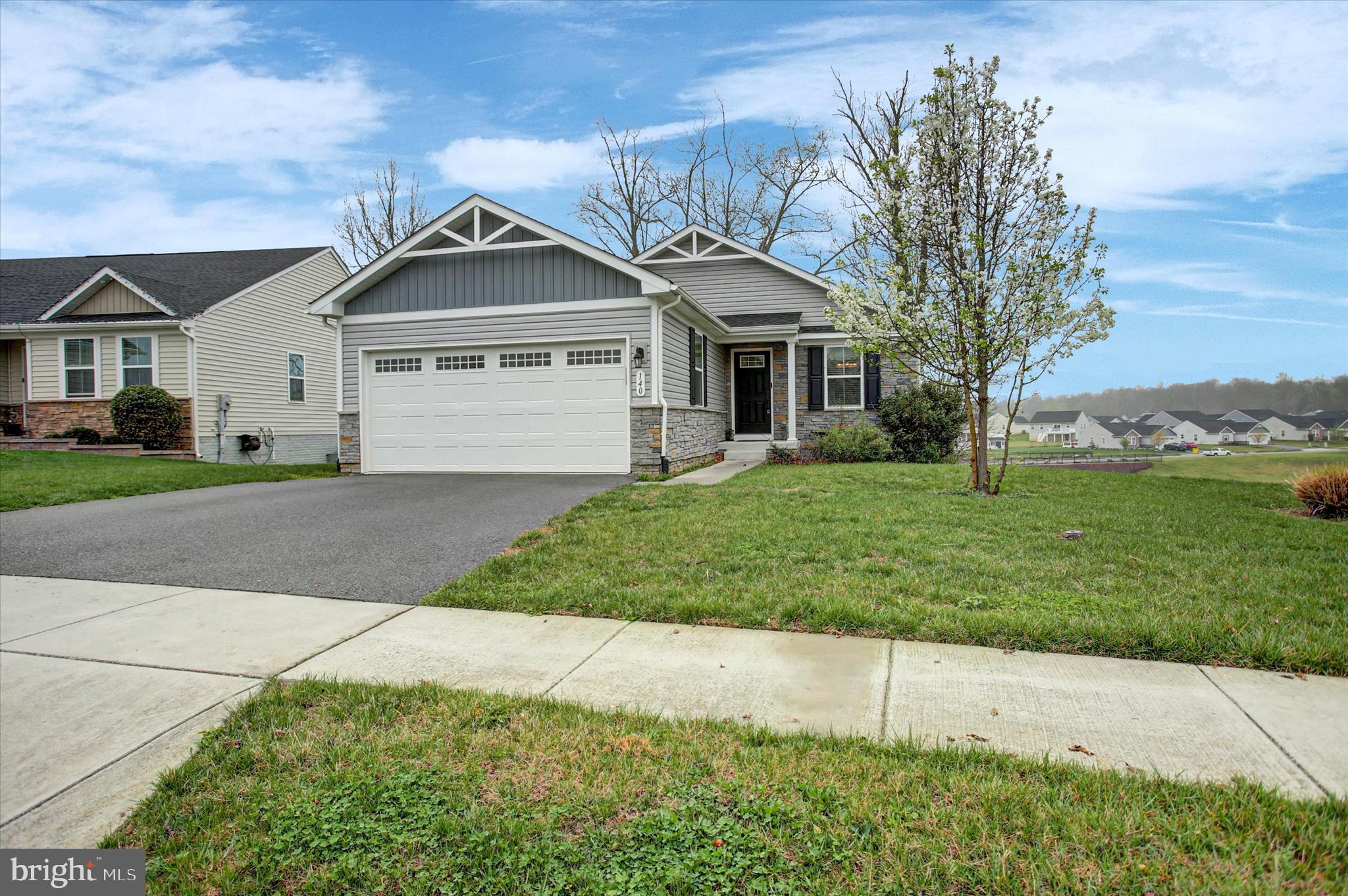 THE LAKES AT MARTINSBURG - Residential