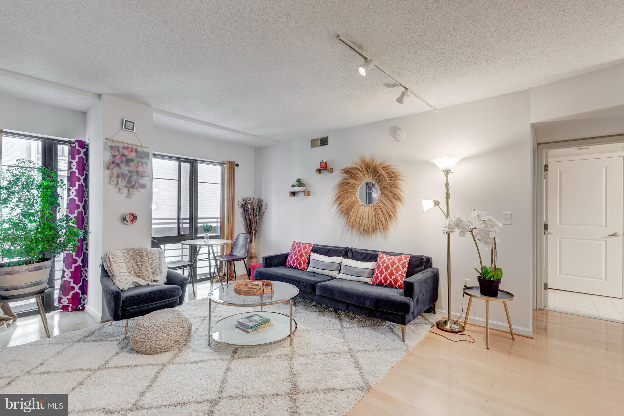 SILVER SPRING - Residential