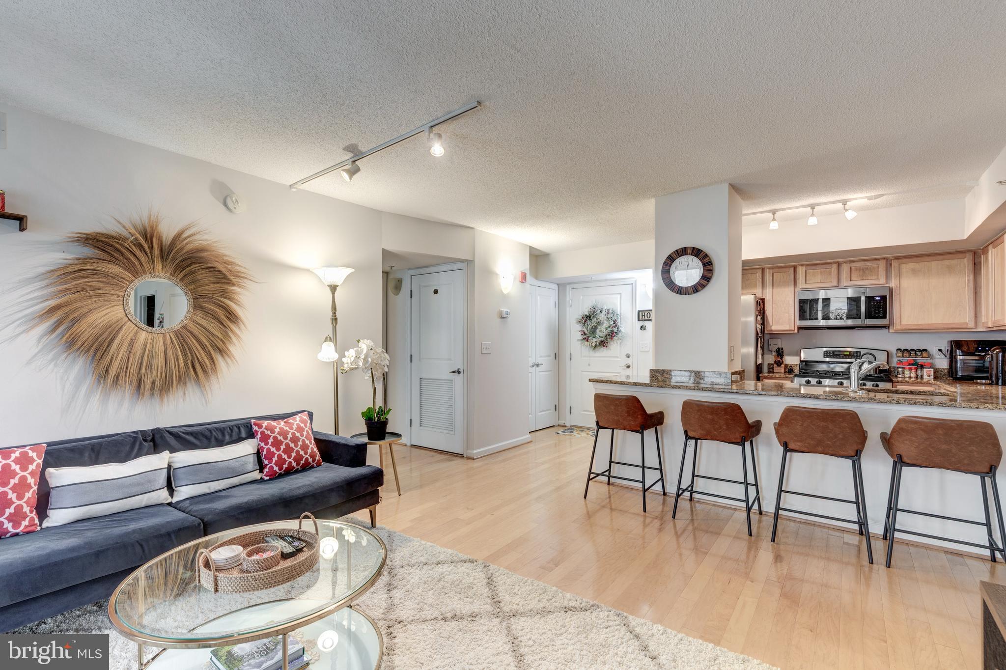 SILVER SPRING - Residential