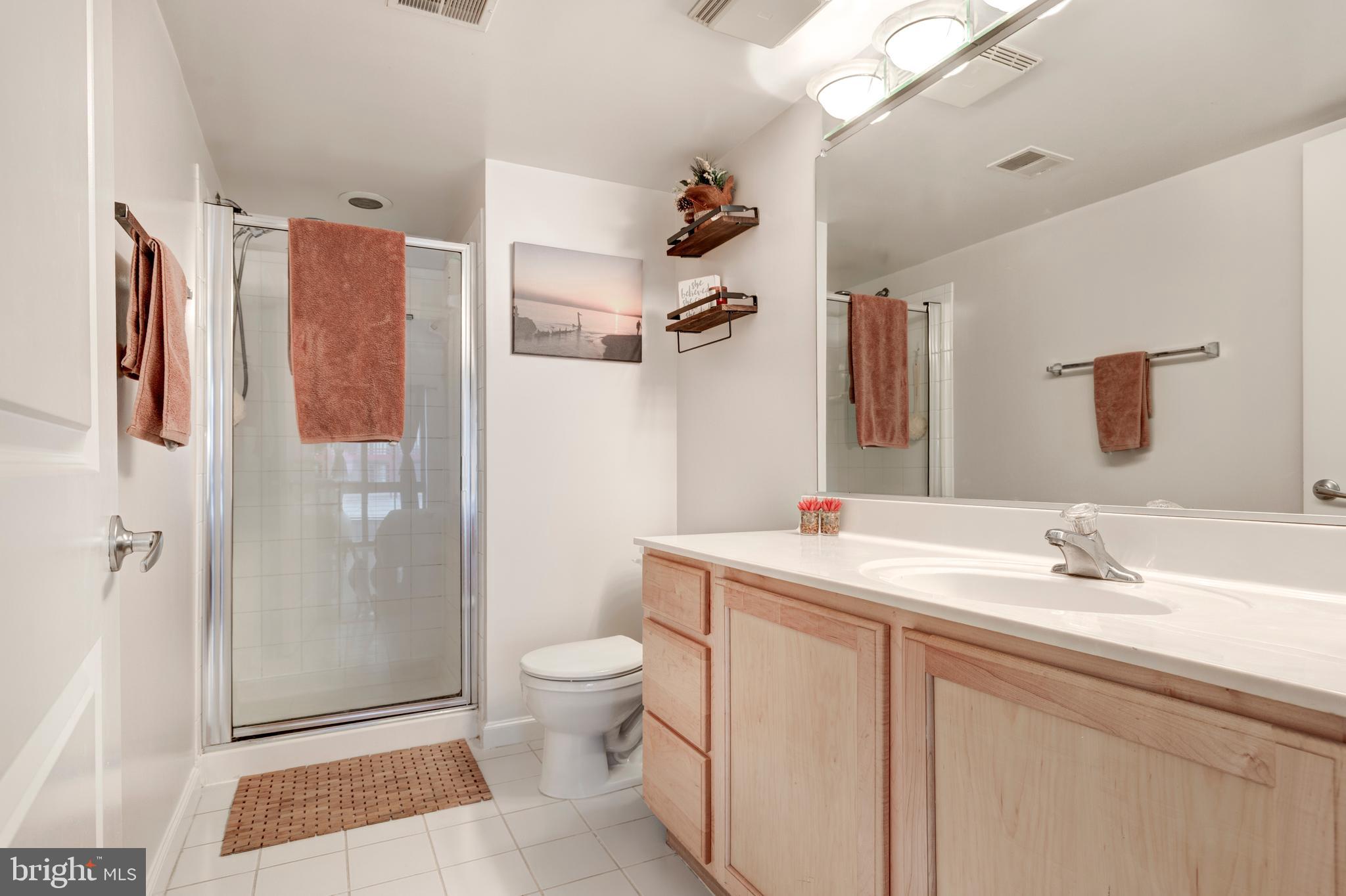 SILVER SPRING - Residential