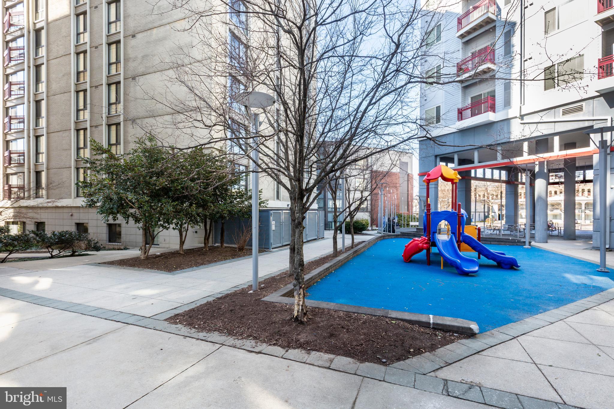 SILVER SPRING - Residential