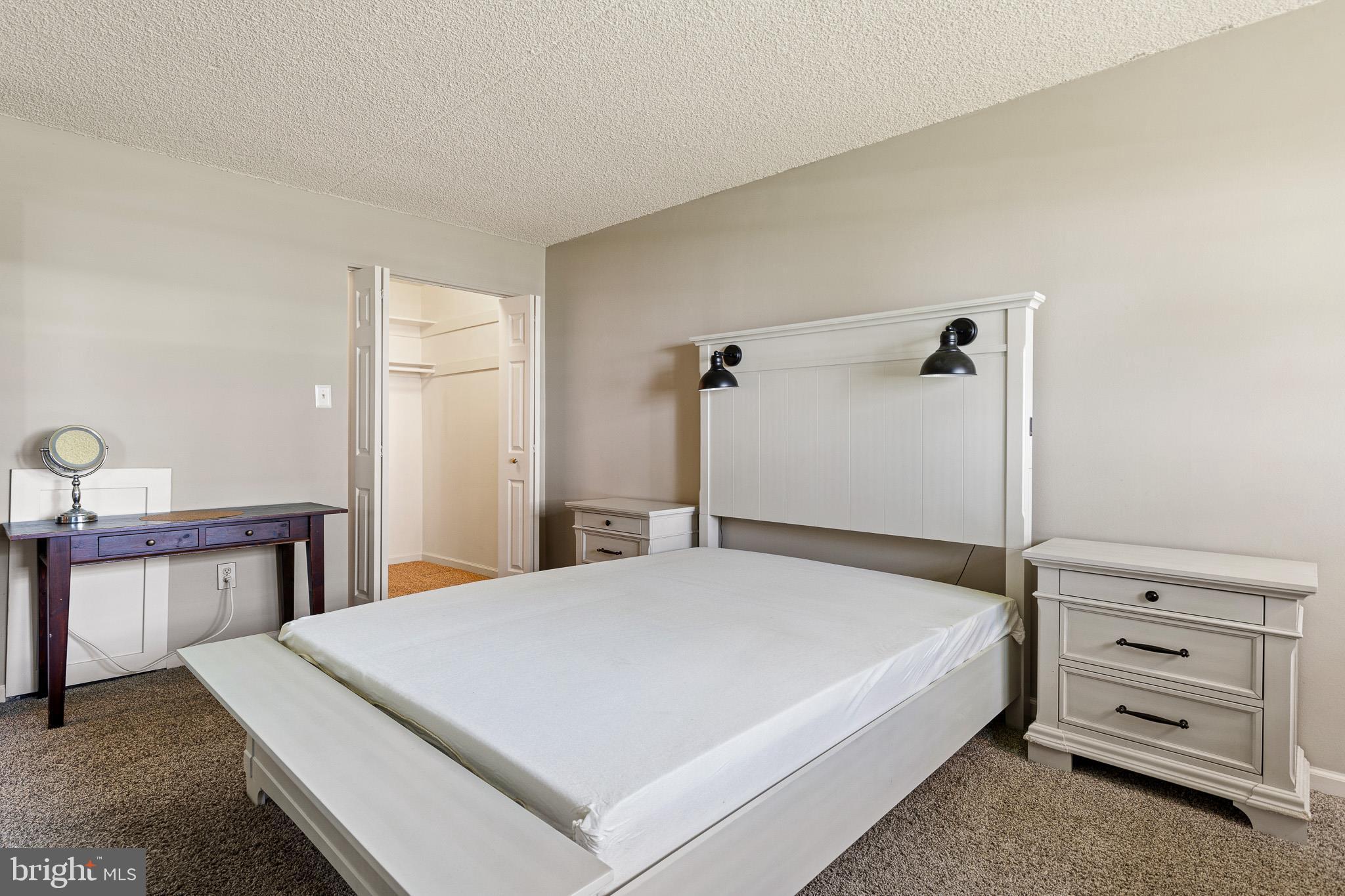 VILLA BELMONT - Residential