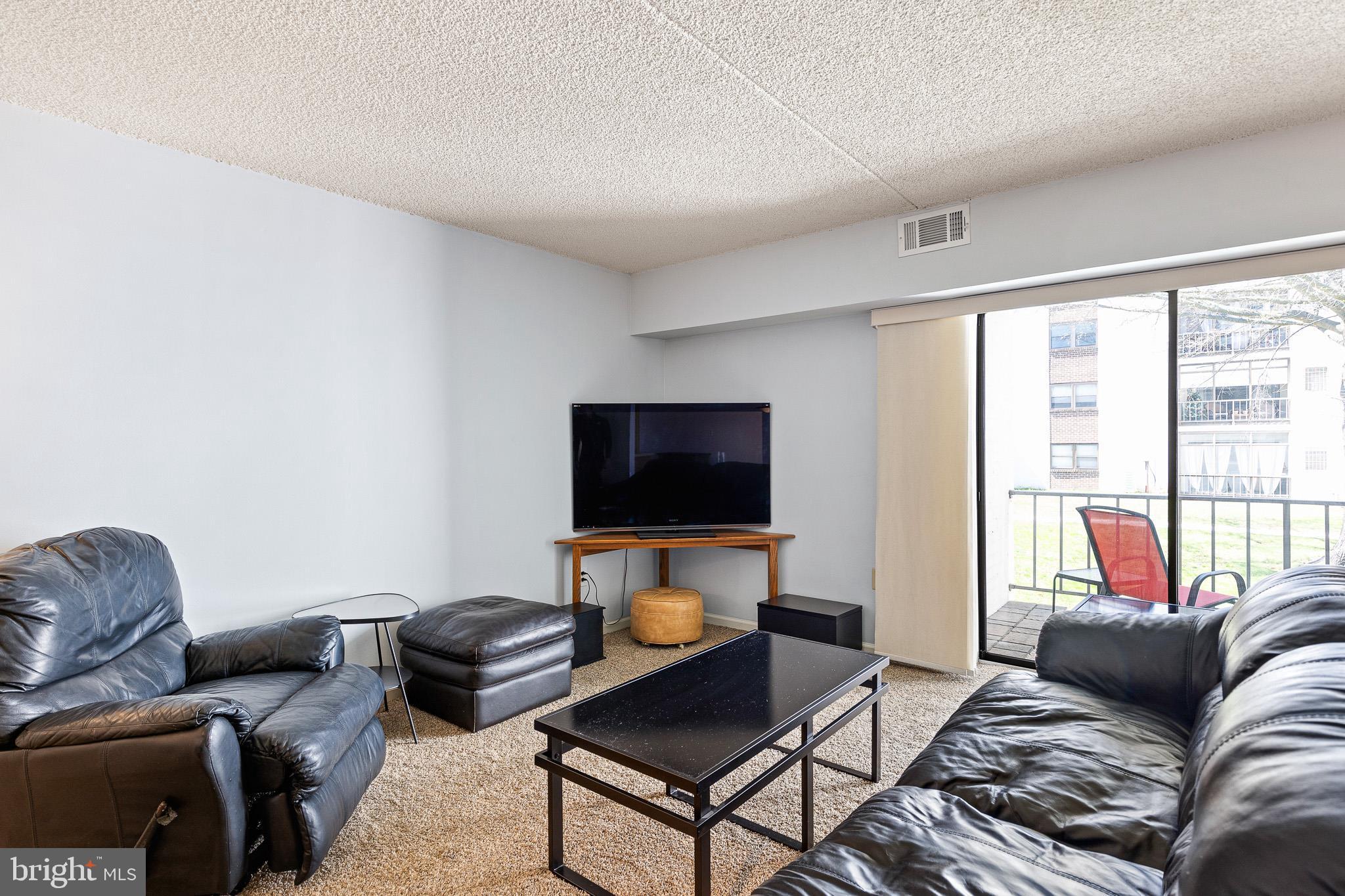 VILLA BELMONT - Residential