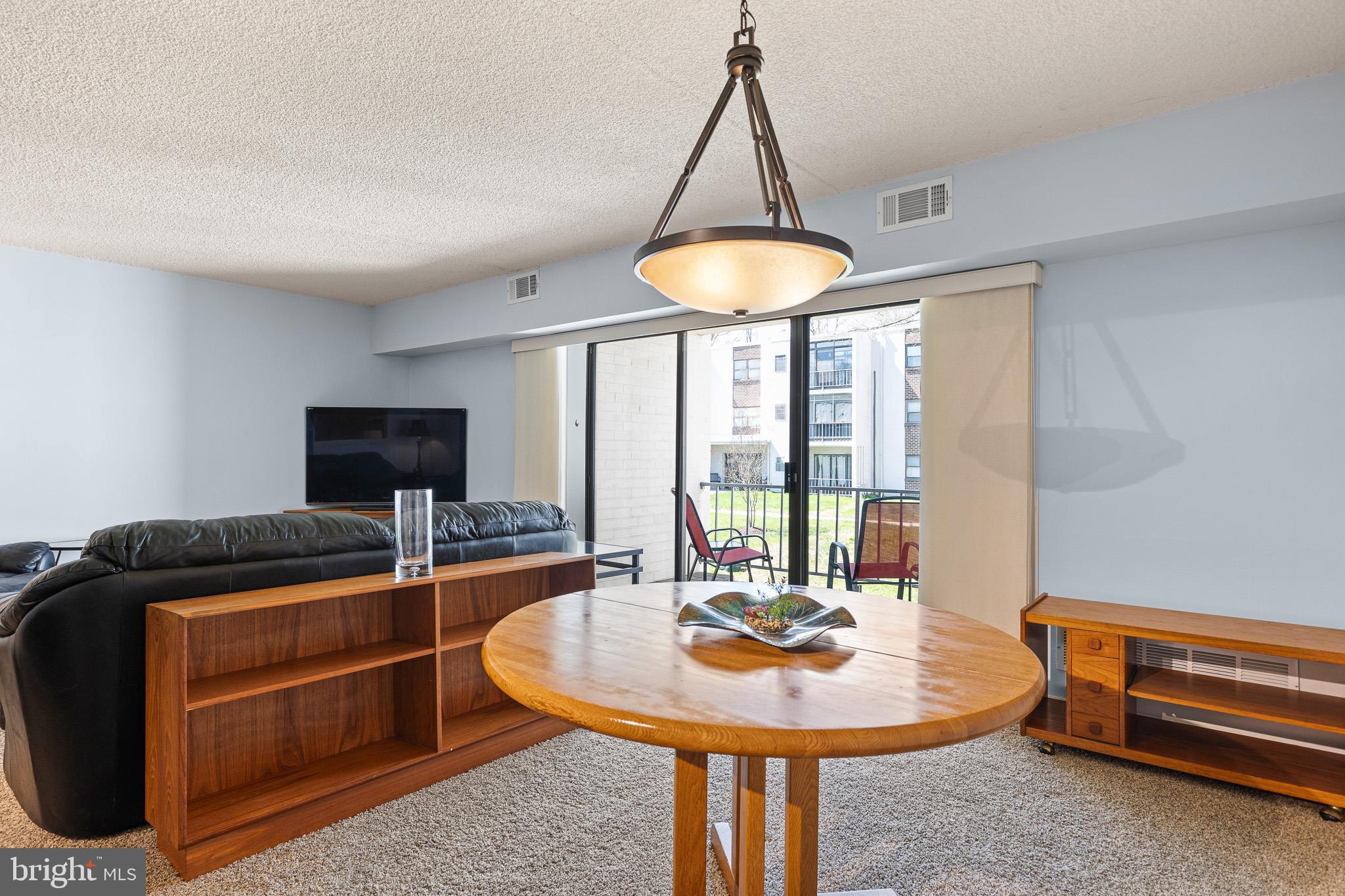 VILLA BELMONT - Residential