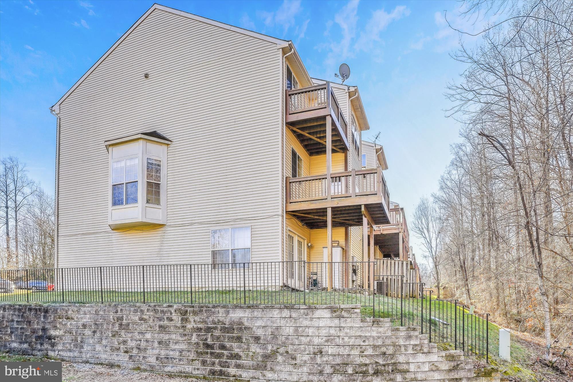 THE FOREST AT SOUTHRUN - Residential Lease