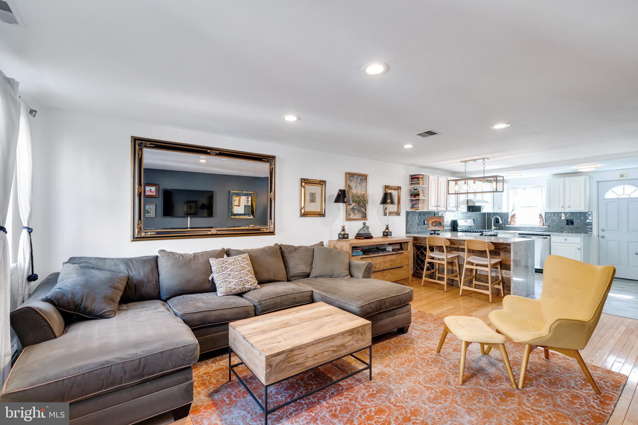 EAST PASSYUNK CROSSING - Residential