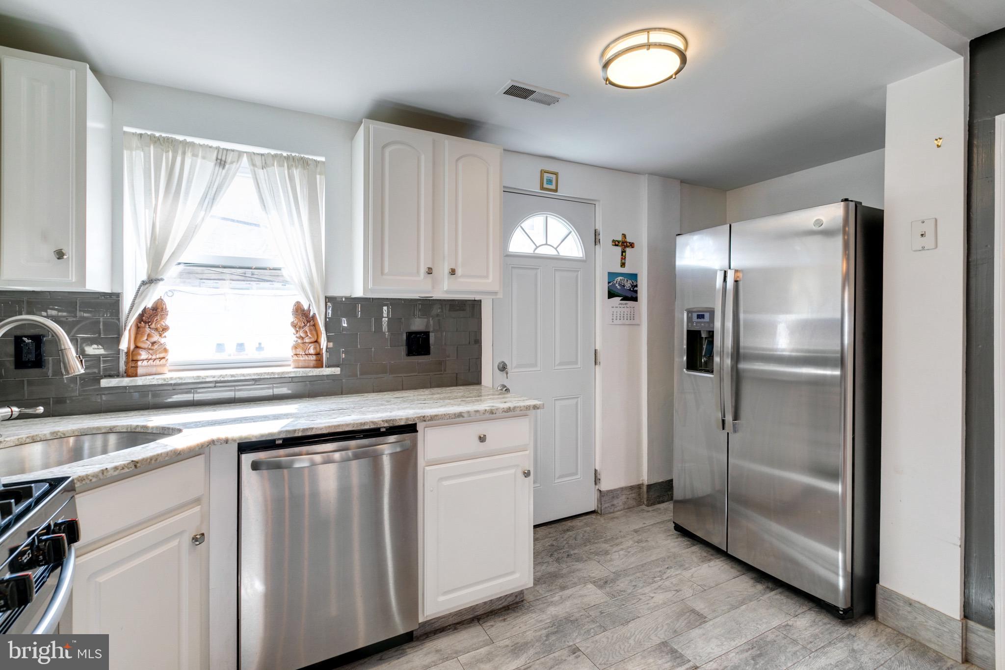 EAST PASSYUNK CROSSING - Residential