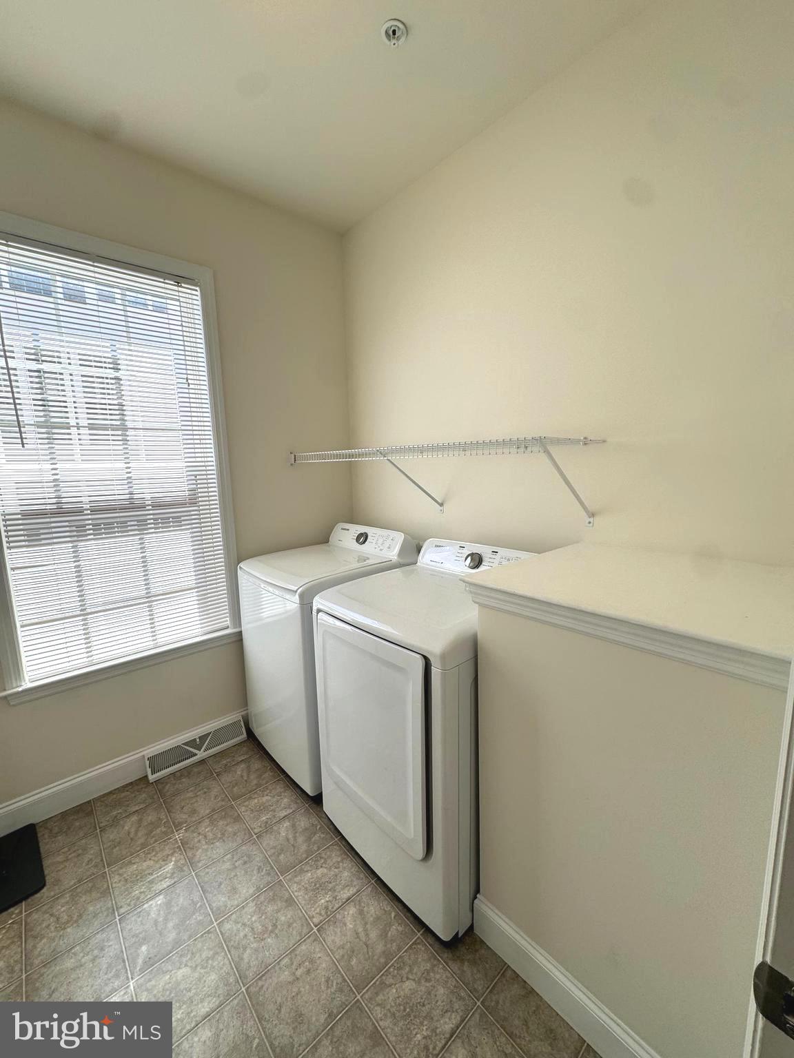 ARCONA - Residential Lease