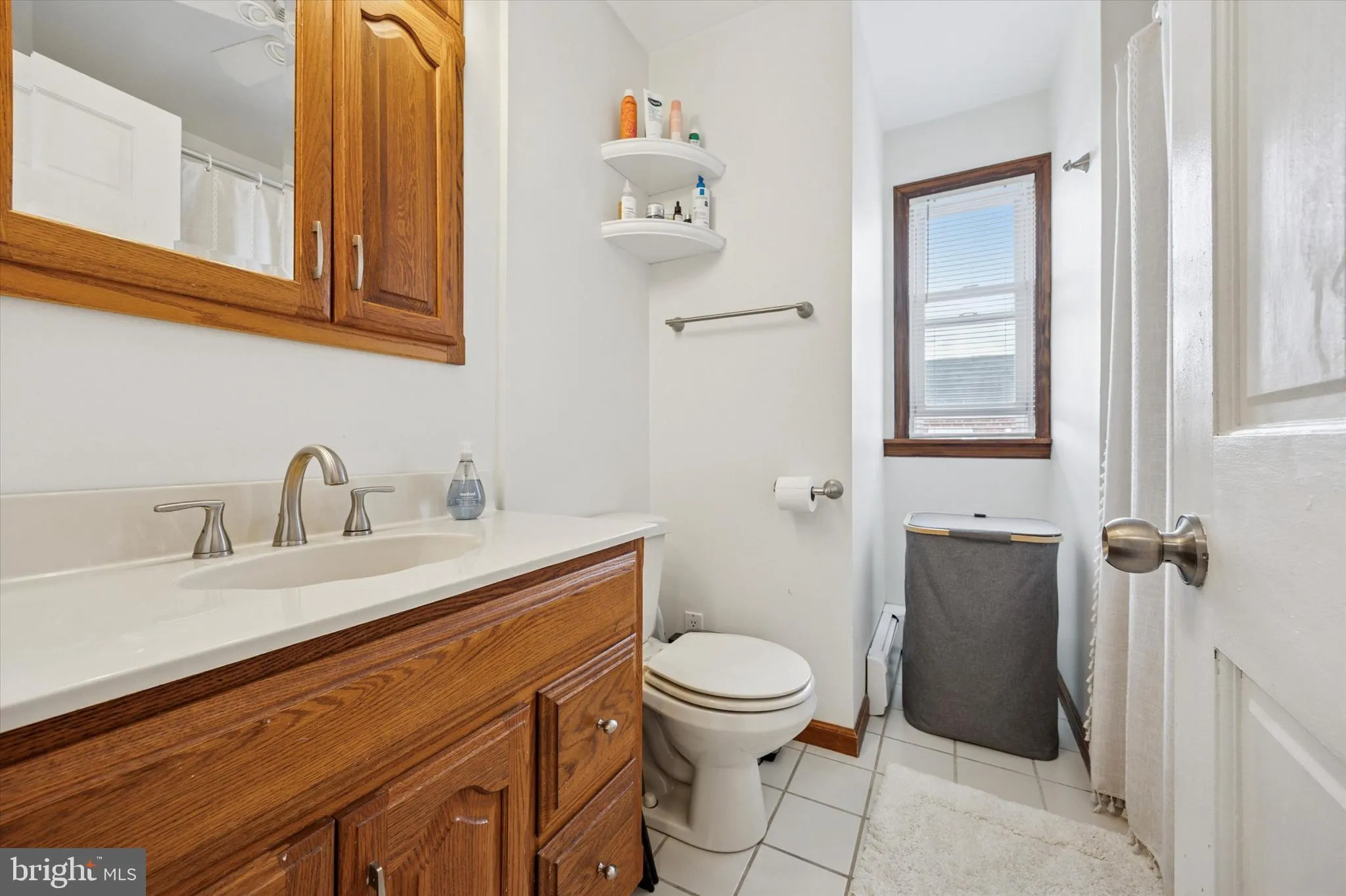 Philadelphia, Pennsylvania 19115, United States, 3 Bedrooms Bedrooms, ,2 BathroomsBathrooms,Residential,Active,167652